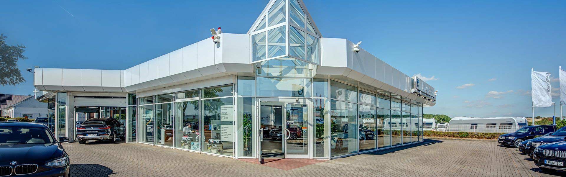 Nehmen Sie jetzt Kontakt zu uns auf! Ihr BMW-Autohaus Langenhan in Mühlhausen.