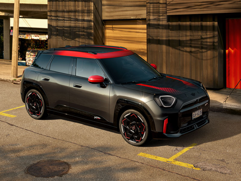 MINI_jcw_aceman_electric_800px MINI_jcw_aceman_electric_800px