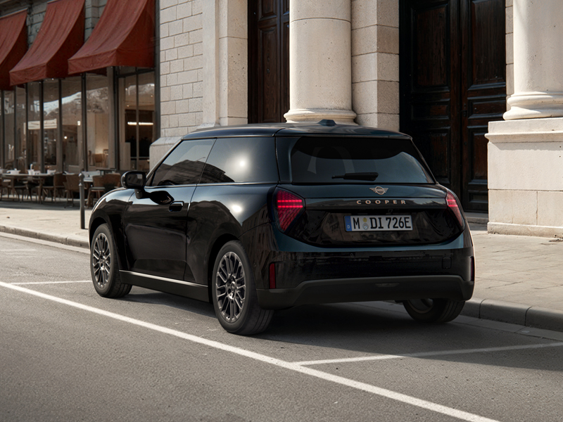 MinicooperE_800px MINI Cooper E Blackyard