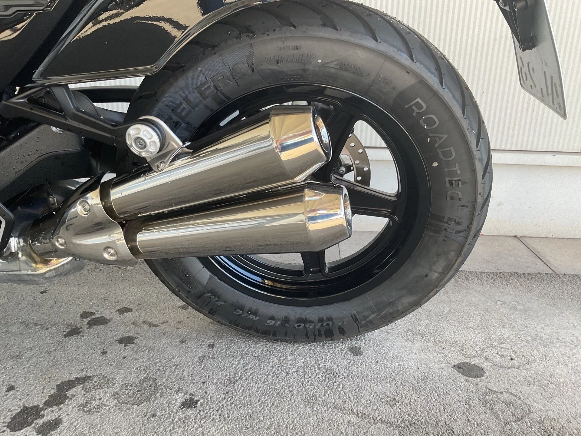 BMW R 12 Option 719 | UPE: 18.390 € | Komf.-Paket