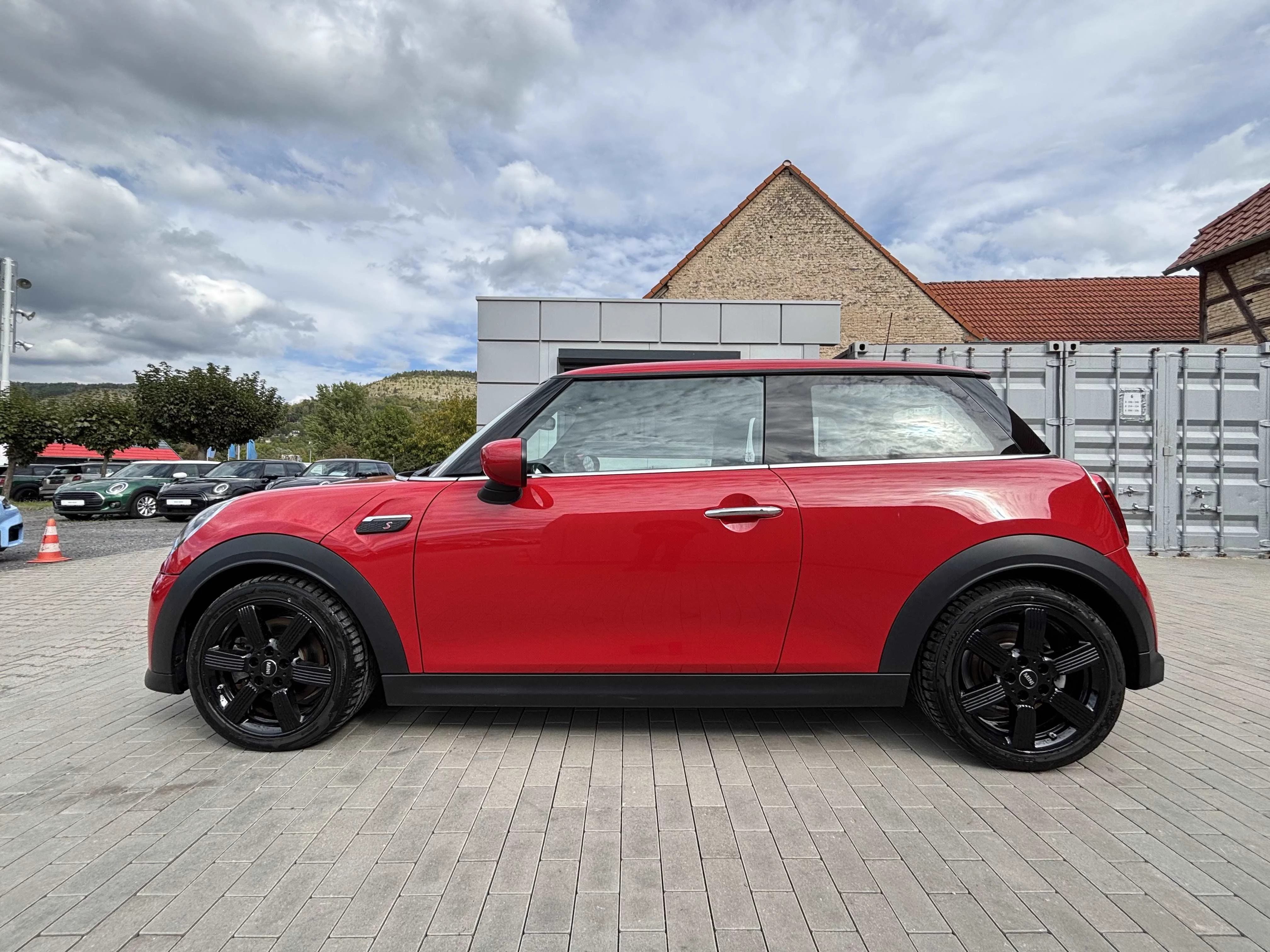 MINI Cooper S 3-Türer LED Navi Kamera SHZ PDC Tempo