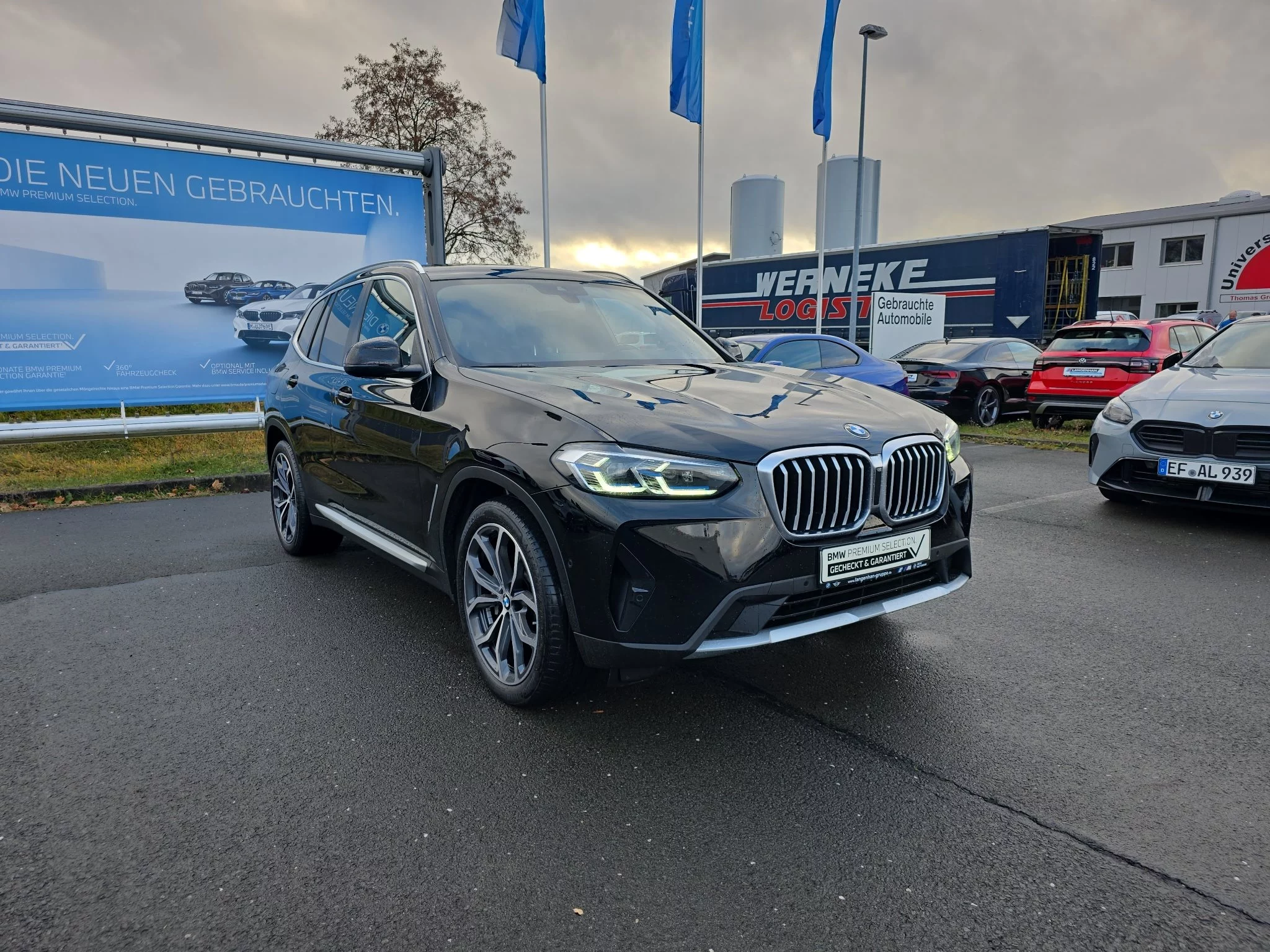 BMW X3 xDrive30d Laser Head-Up Sport Sitze AHZV HiFi DAB Klimaaut.