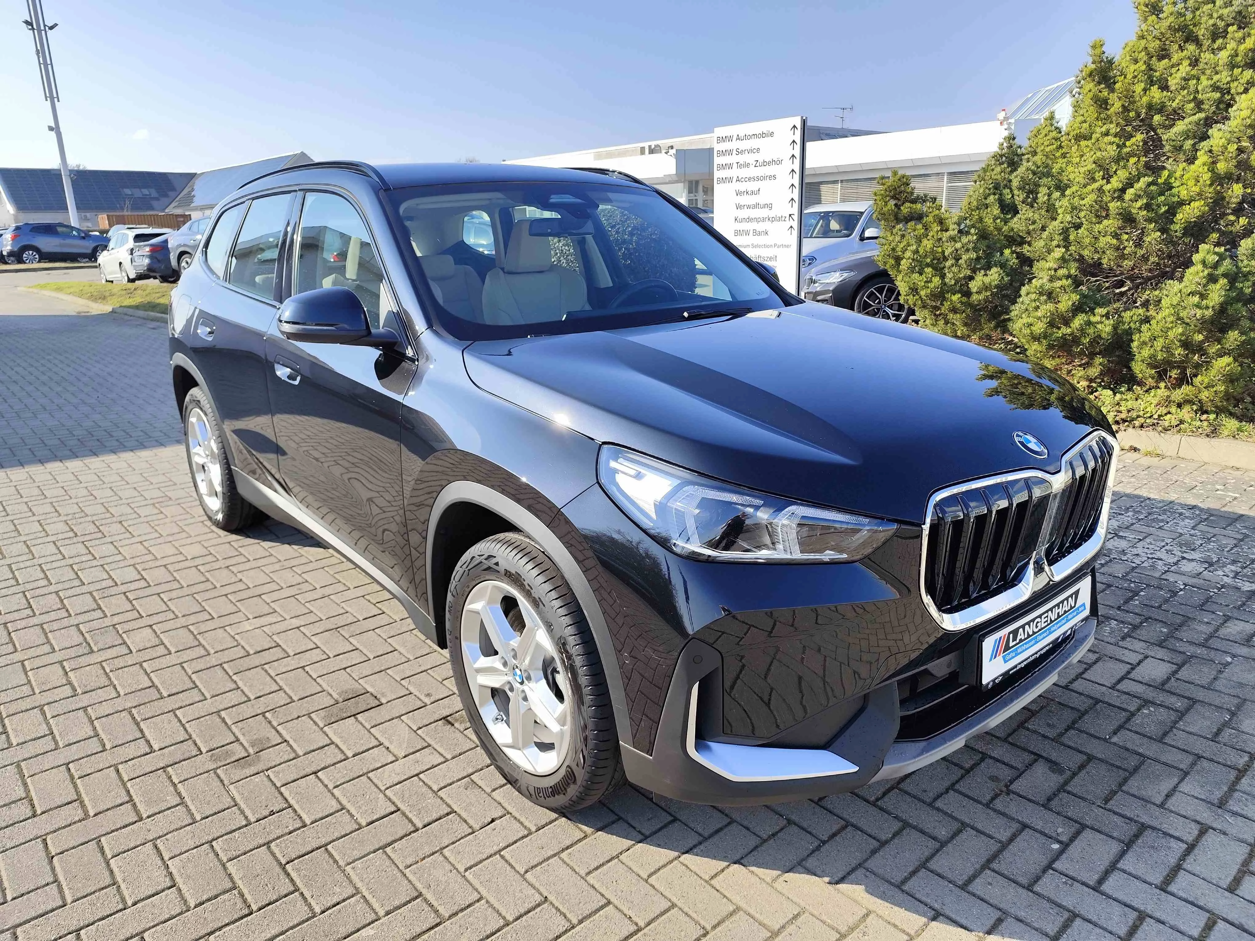 BMW X1 sDrive20i LED LC Plus Alarm 360° Memory SHZ PDC Tempo