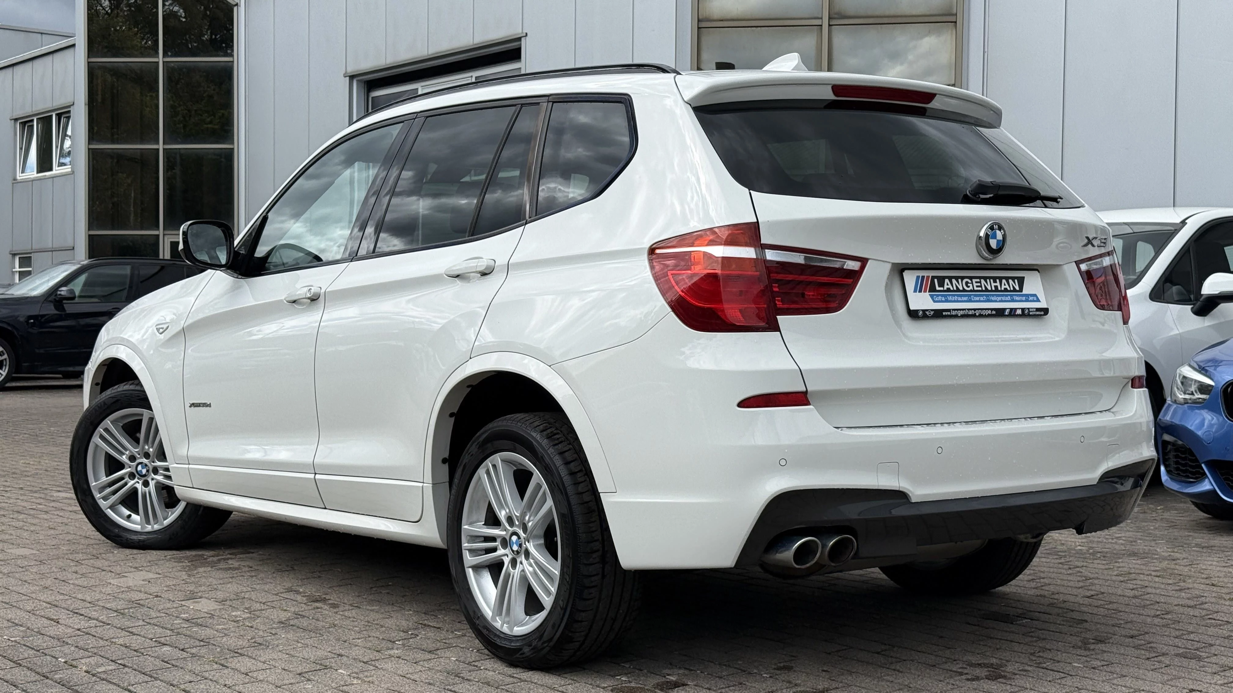 BMW X3 xDrive35d ///M Sportpaket Xenon Navi Prof AHK HUD SHZ PDC Tempo