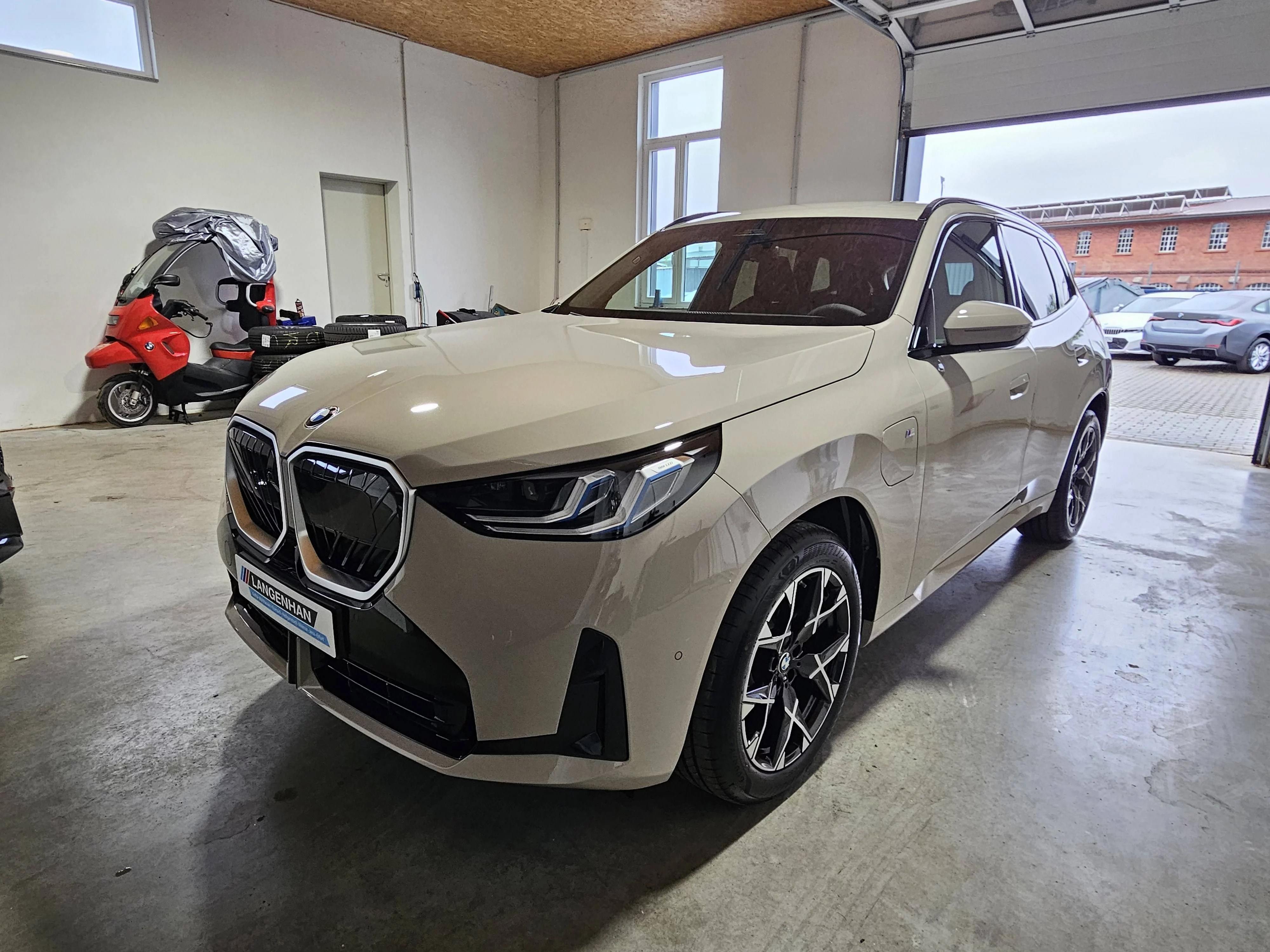 BMW X3 30e xDrive M Sport Pano AHK Harman Kardon HUD