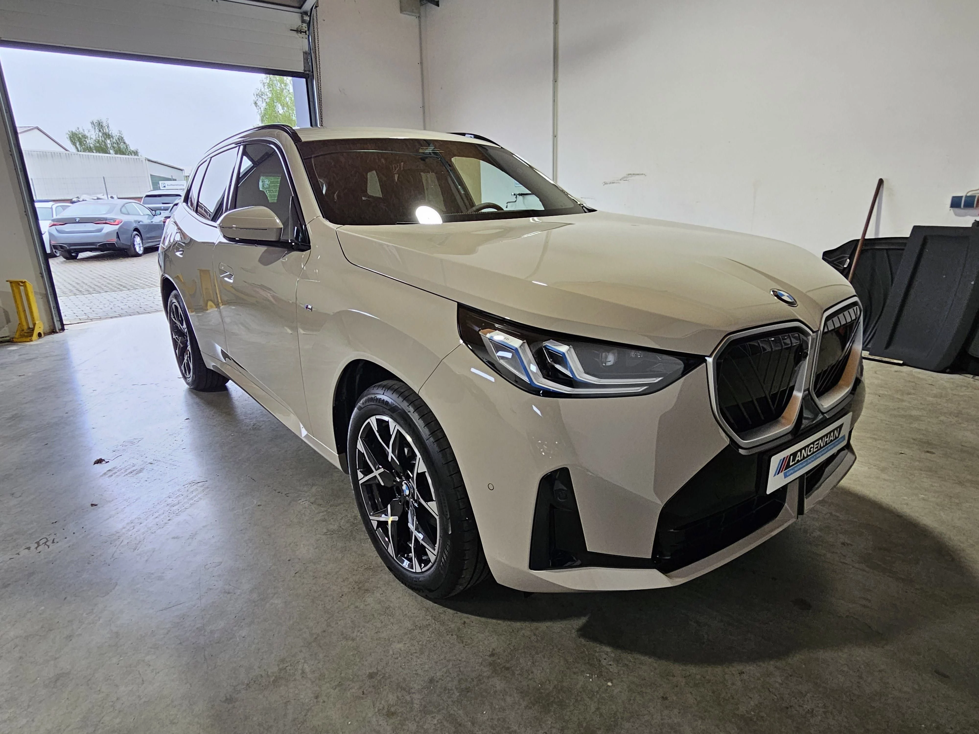 BMW X3 30e xDrive M Sport Pano AHK Harman Kardon HUD