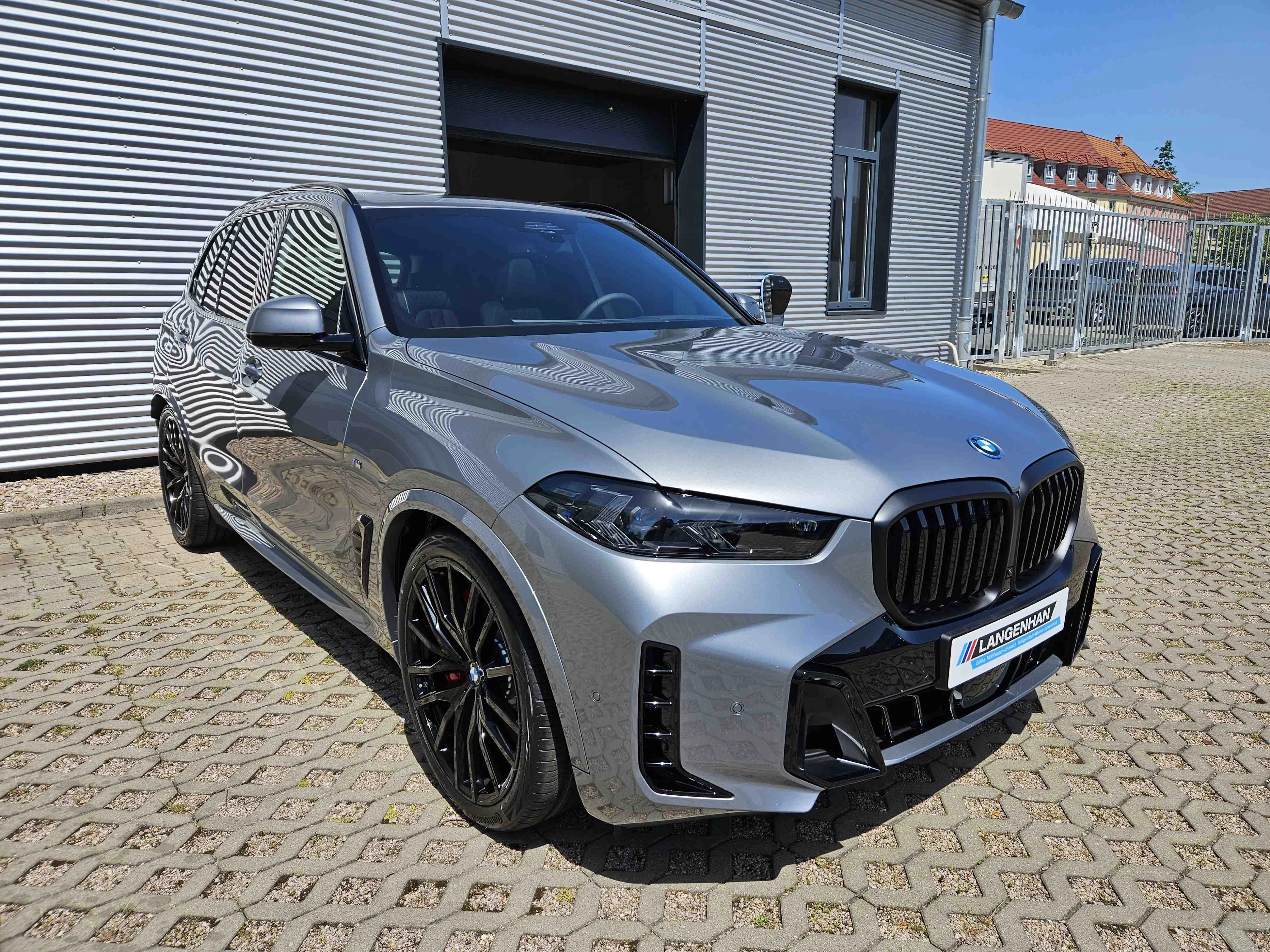 BMW X5 xDrive50e M Sport HUD Pano Softclose Luftfahrwerk
