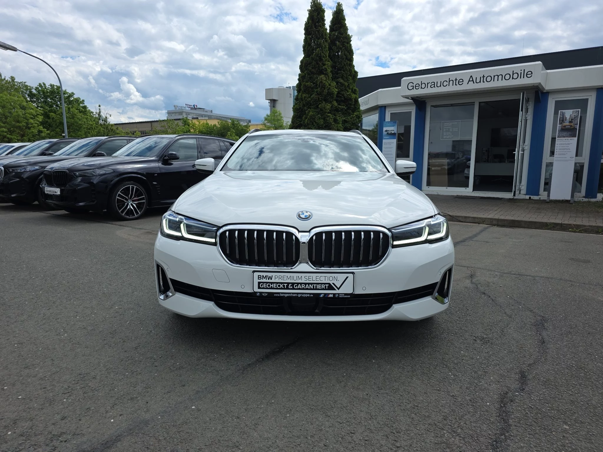 BMW 530e xDrive Touring LASER Head-Up PANO H&K LEDER HK LUXURY