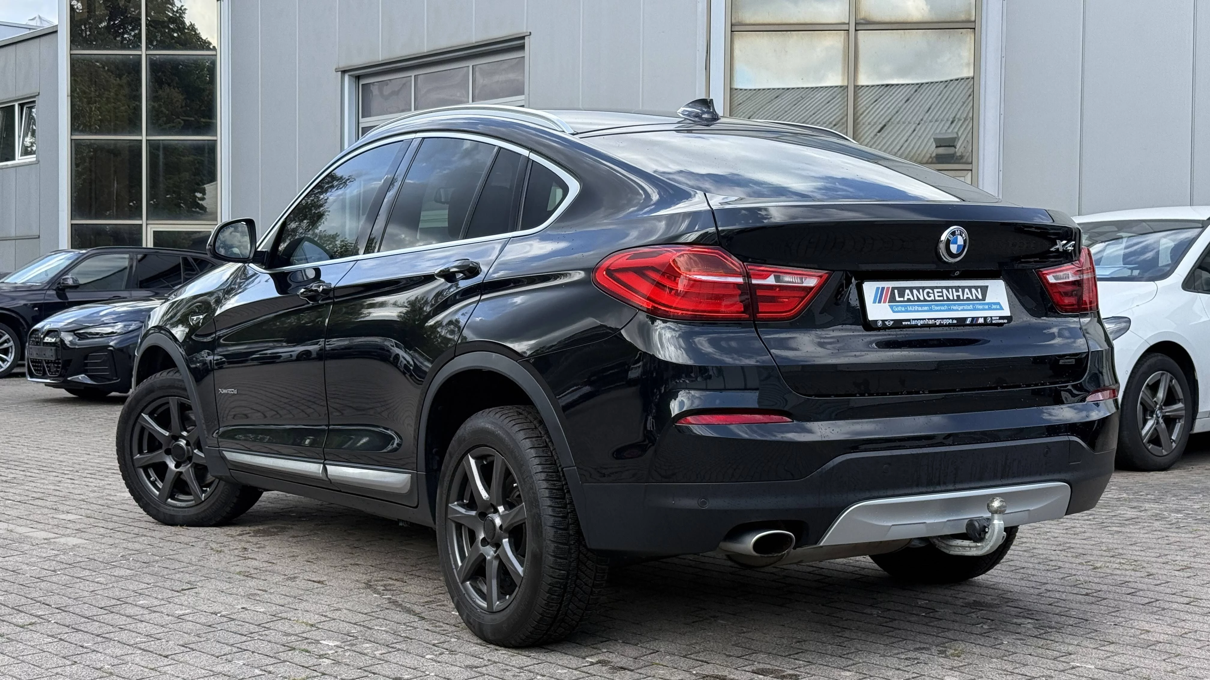 BMW X4 xDrive20d xLine Xenon Navi Prof HUD AHK Kamera KRH SHZ PDC Tempo