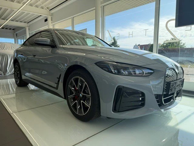 BMW i4 eDrive40 M Sport HIFI SHZ adapt. LED