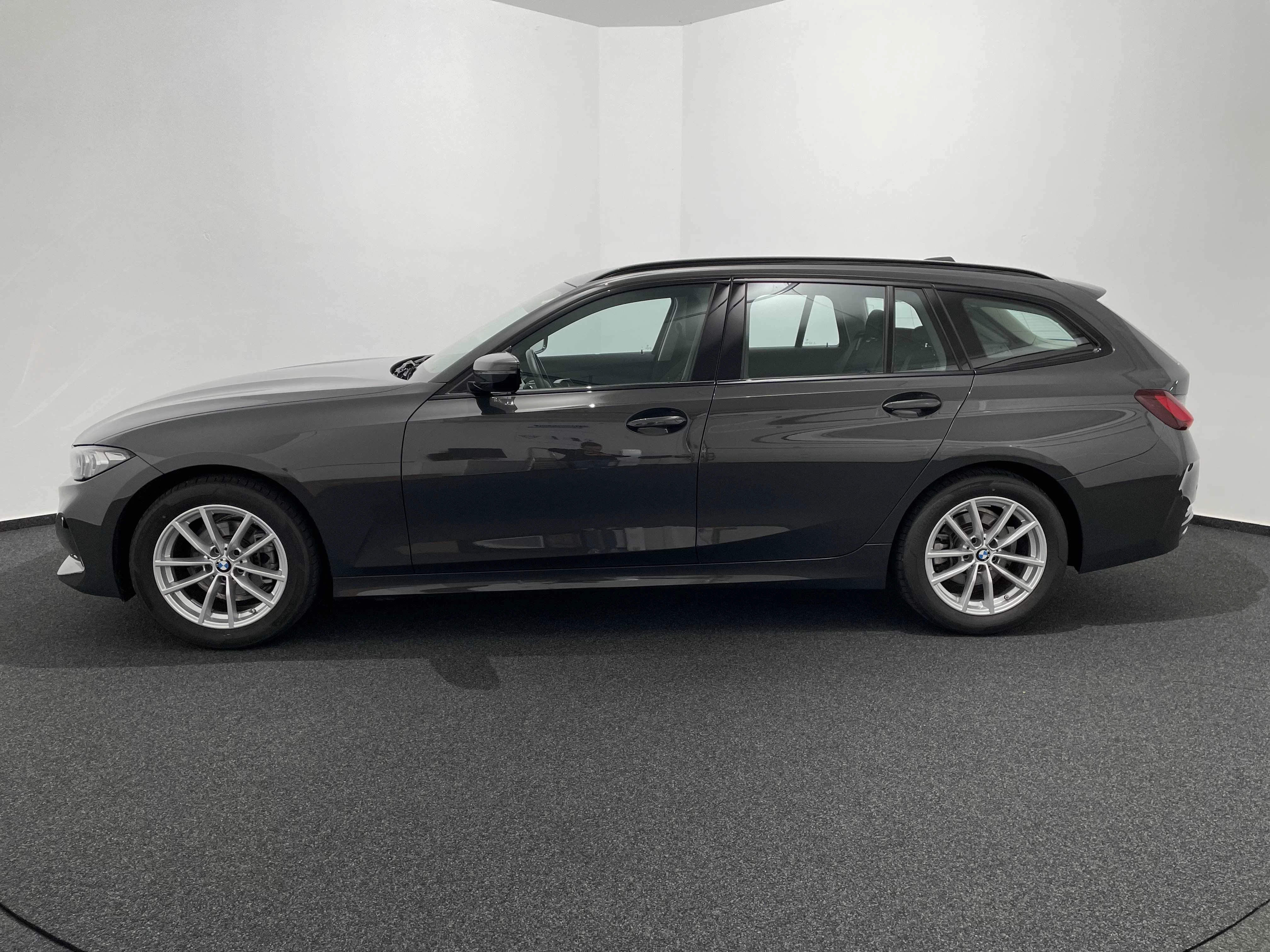 BMW 318i SHZ/M PAKET/DAB/PDC Tempomat Klimaaut.