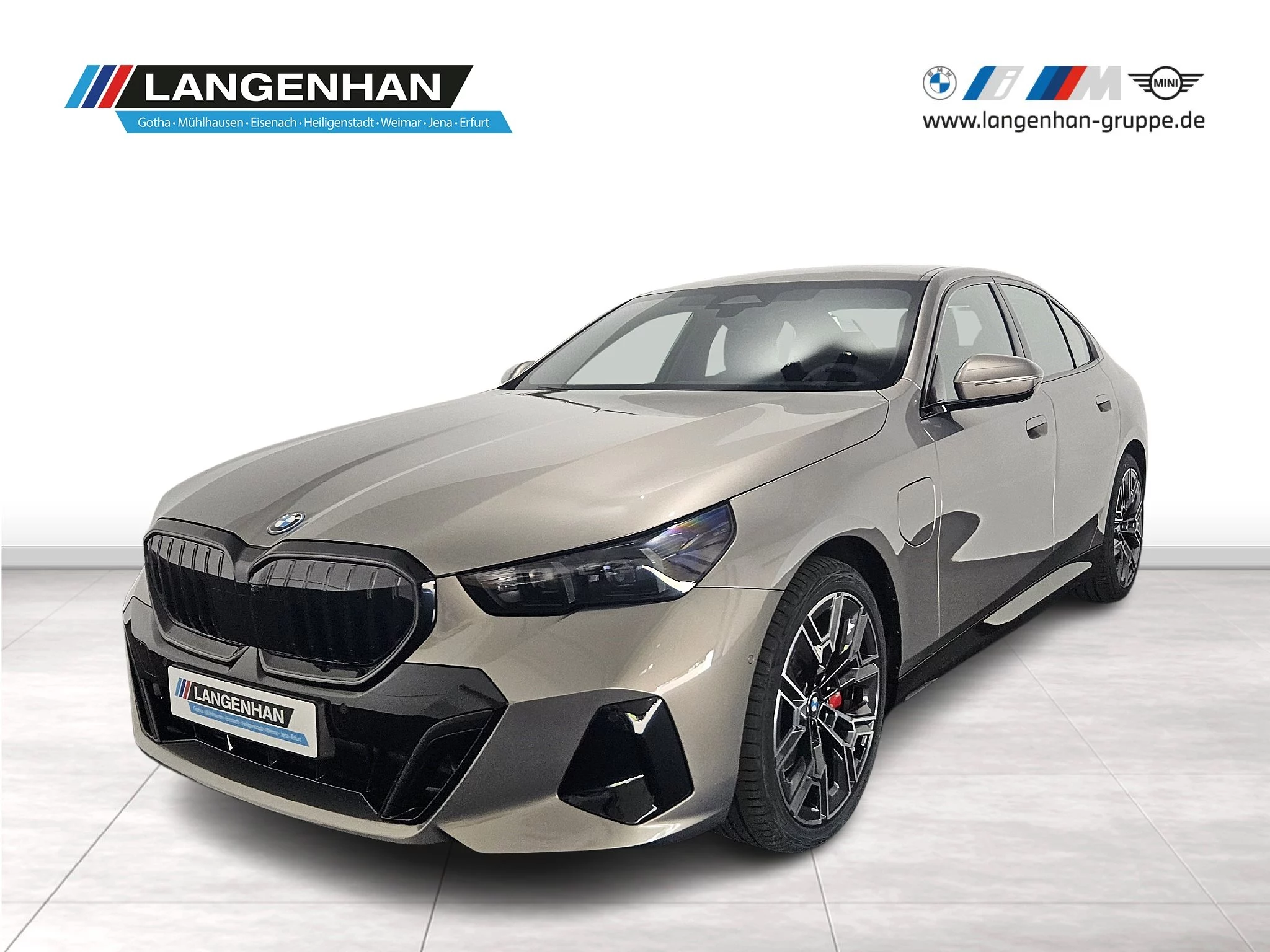 BMW 550e xDrive MSport HUD AHK Harman Kardon