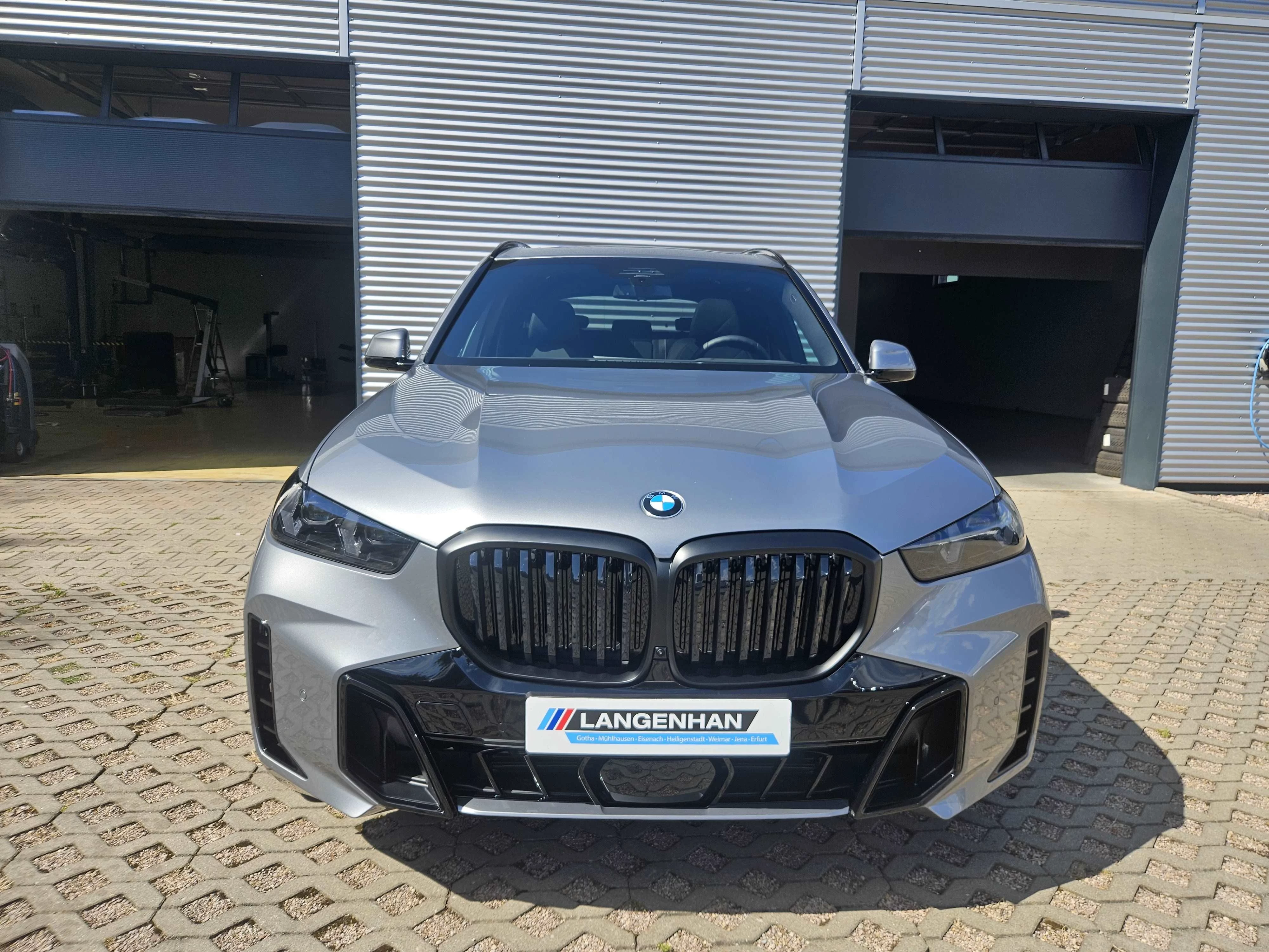 BMW X5 xDrive40d M Sport Luftfahrwerk Softclose Pano