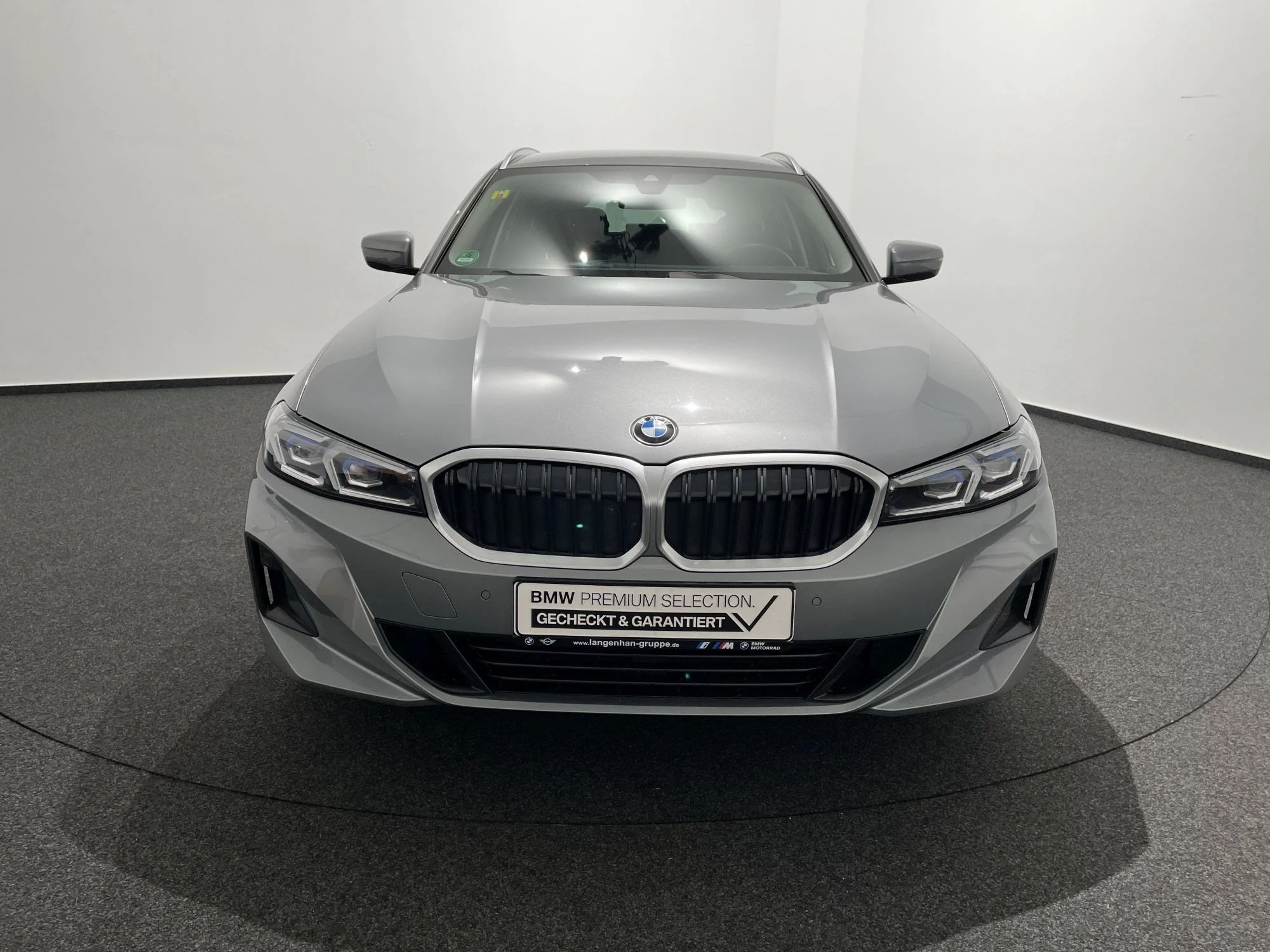 BMW 320d xDrive Touring Head-Up H&K LED Memory KAMERA