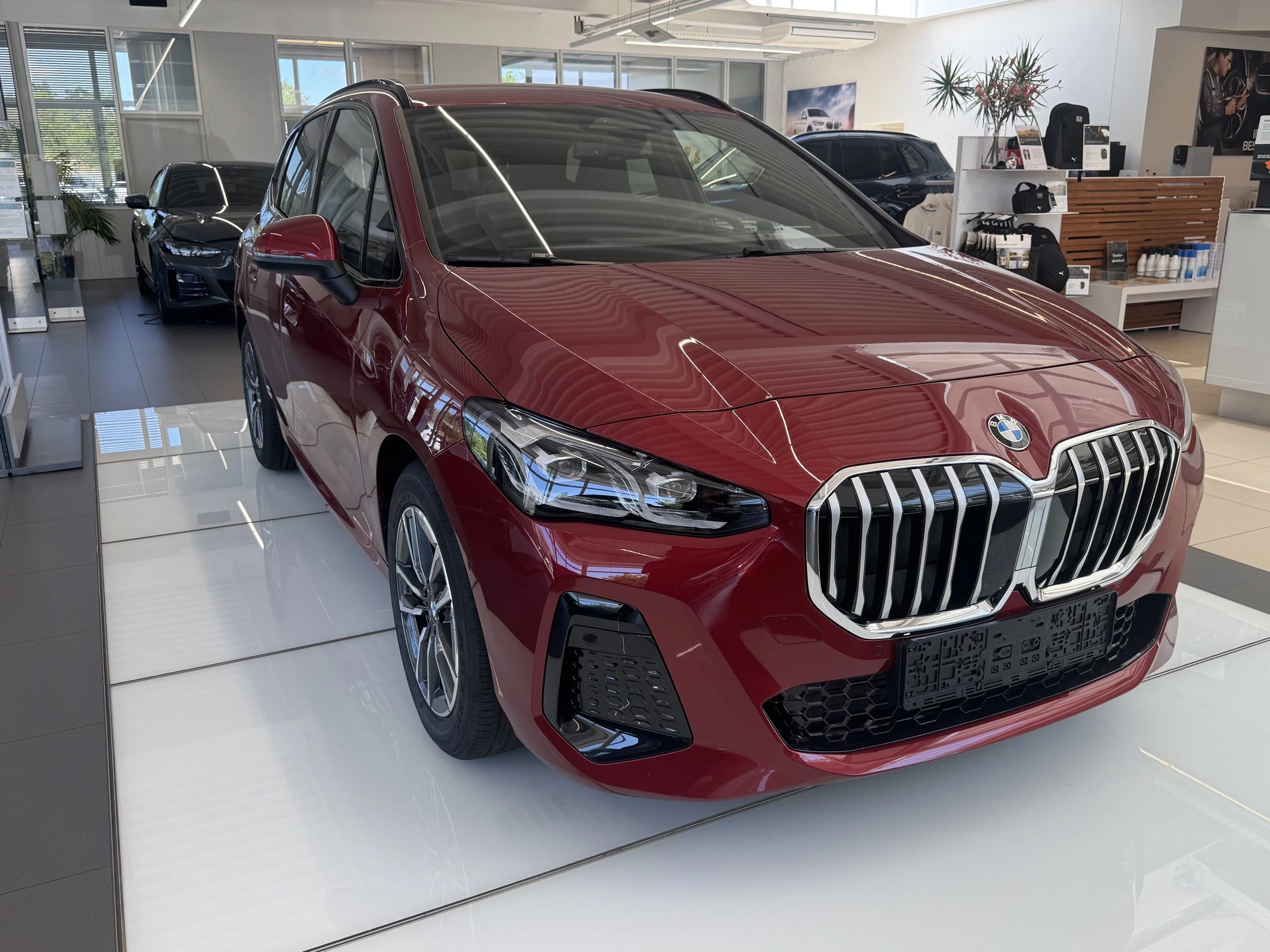 BMW 218i MSport M Sportpaket DAB LED Komfortzg. Shz