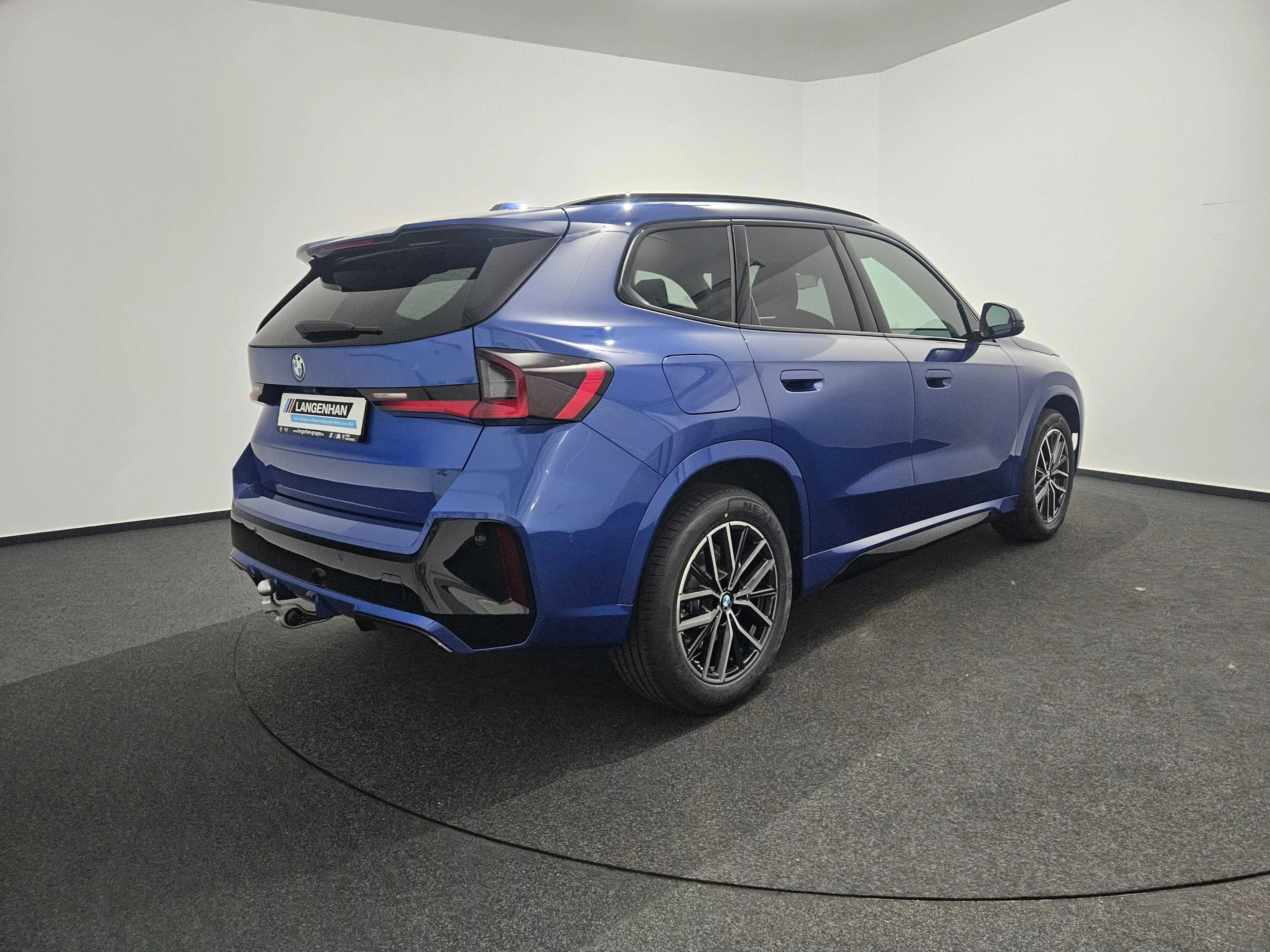 BMW X1 sDrive20i M Sport AHK LED Navi Kamera