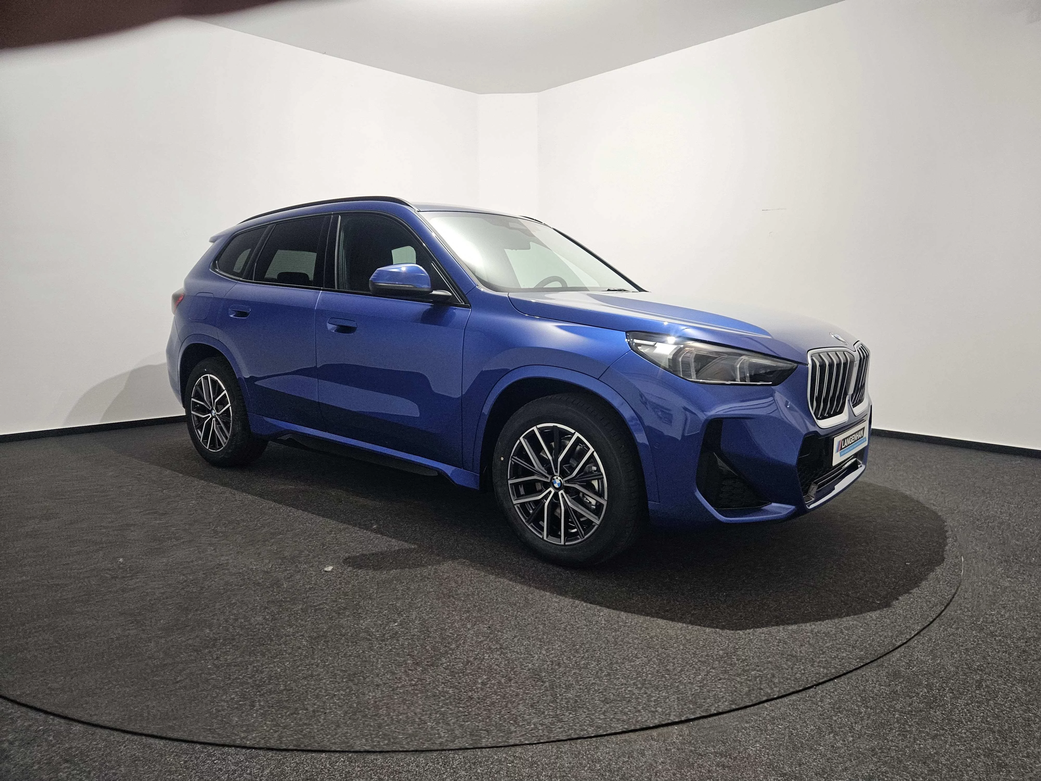 BMW X1 sDrive20i M Sport AHK LED Navi Kamera