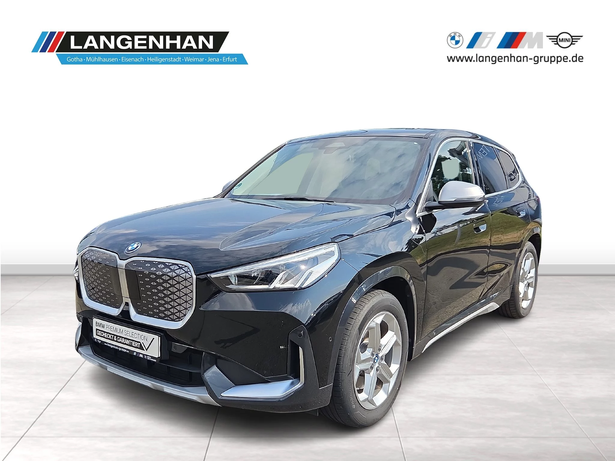 BMW iX1 xDrive30 xLine DAB Pano.Dach Parkassistent