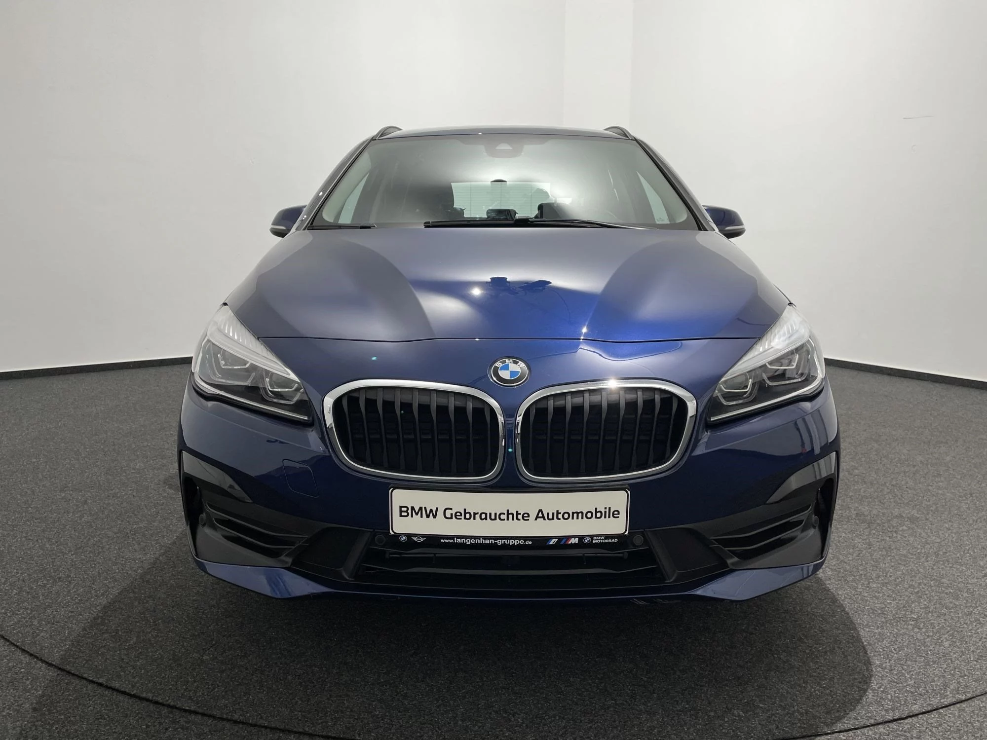 BMW 218i Active Tourer Advantage NAVI DAB PDC LED HiFi