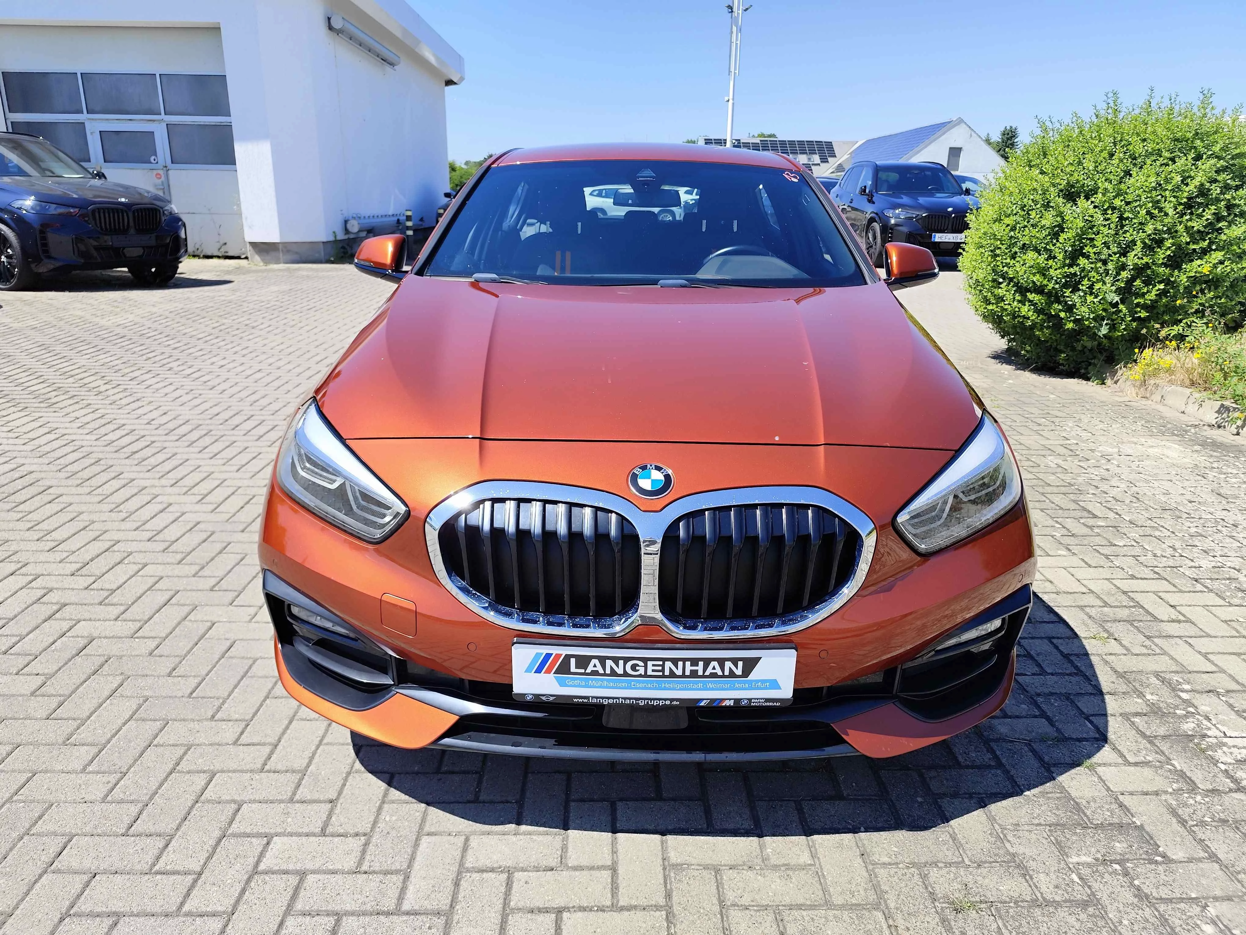BMW 118i Sport Line LED LC Plus SHZ PDC Tempo