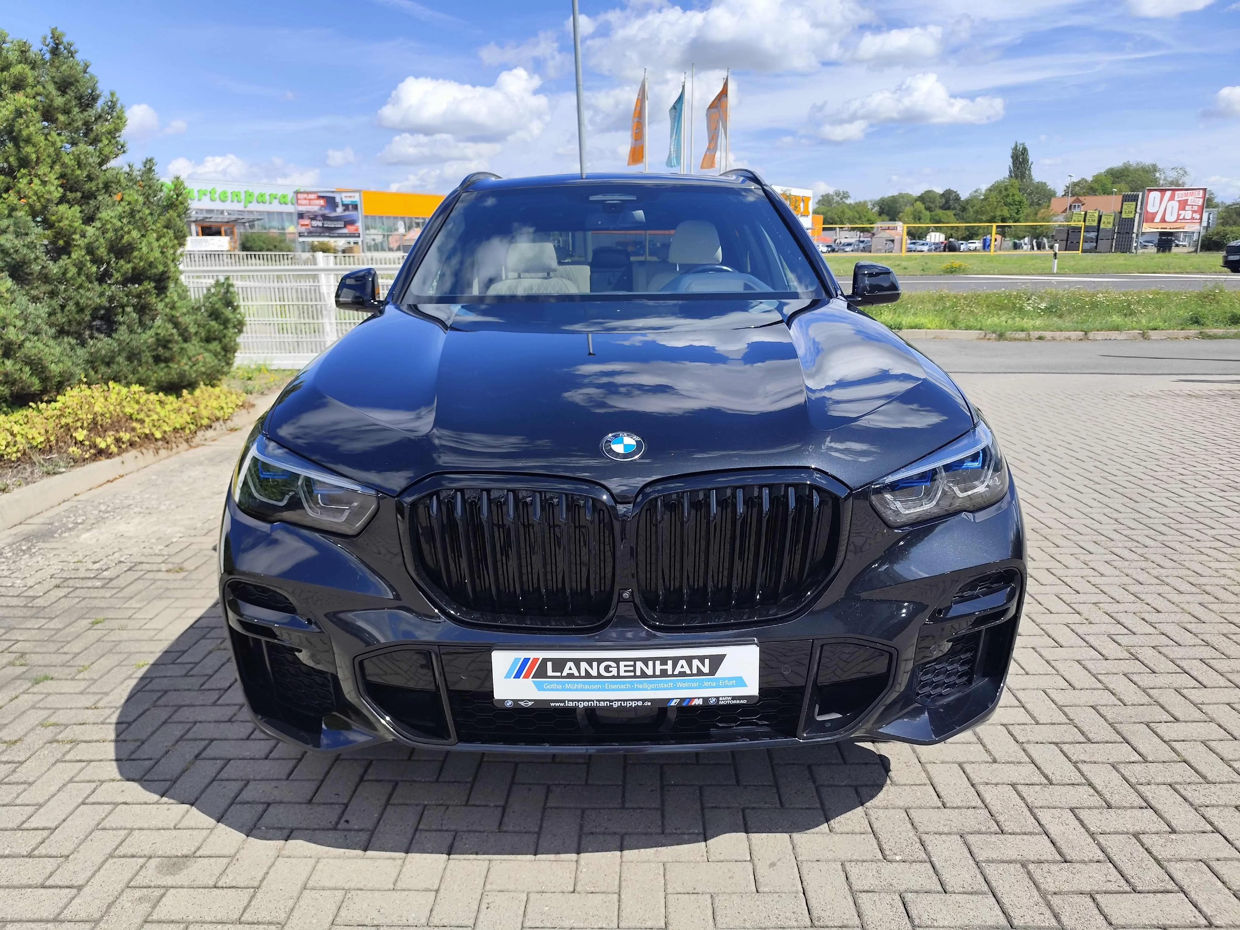 BMW X5 xDrive40d M Sport PANO Laser LC Prof HUD AHK 360° Standhzg SHZ PDC TempoB&W