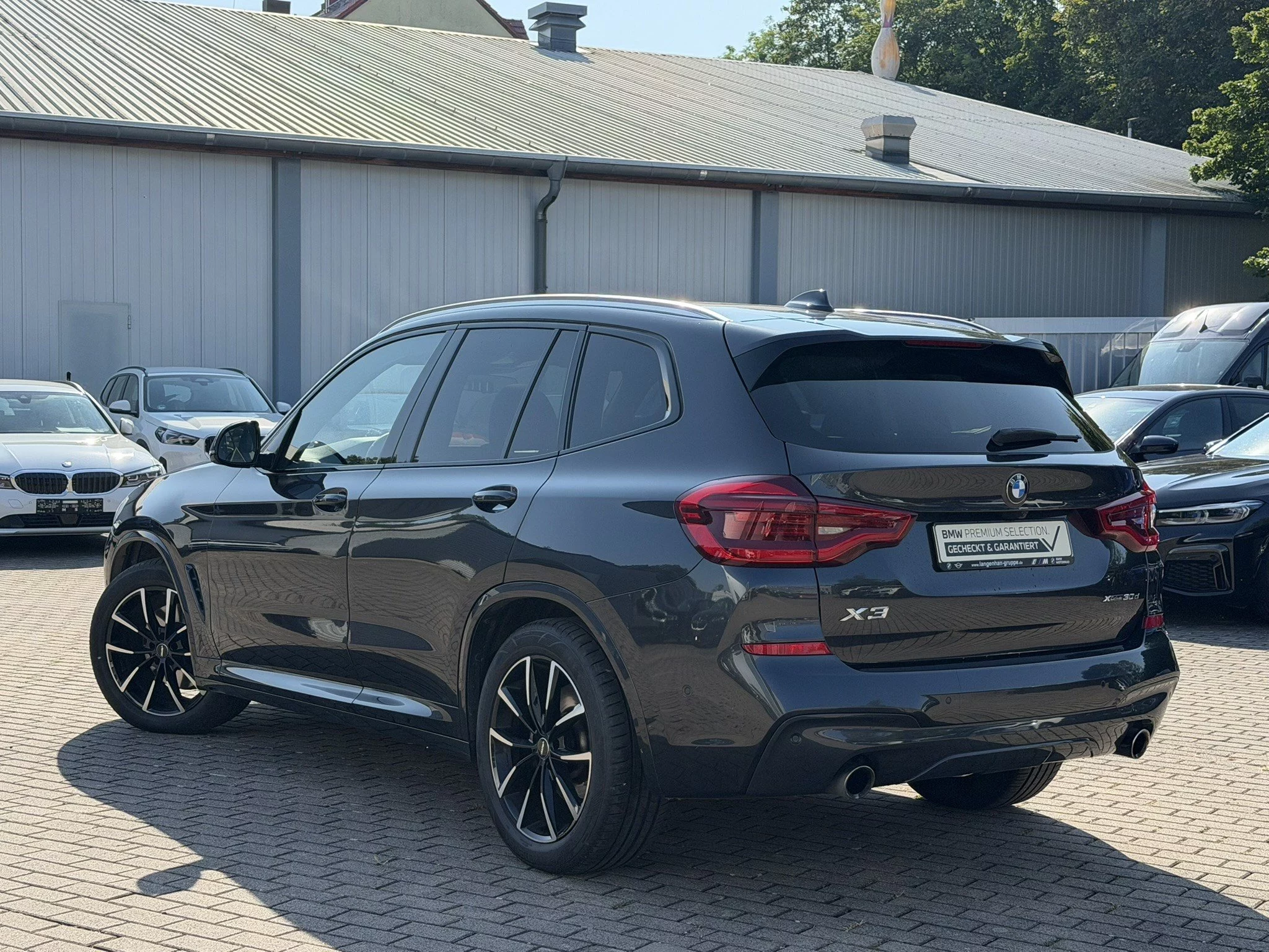 BMW X3 xDrive30d ///M Sport LED Navi HUD Kamera Pano SHZ PDC Tempo