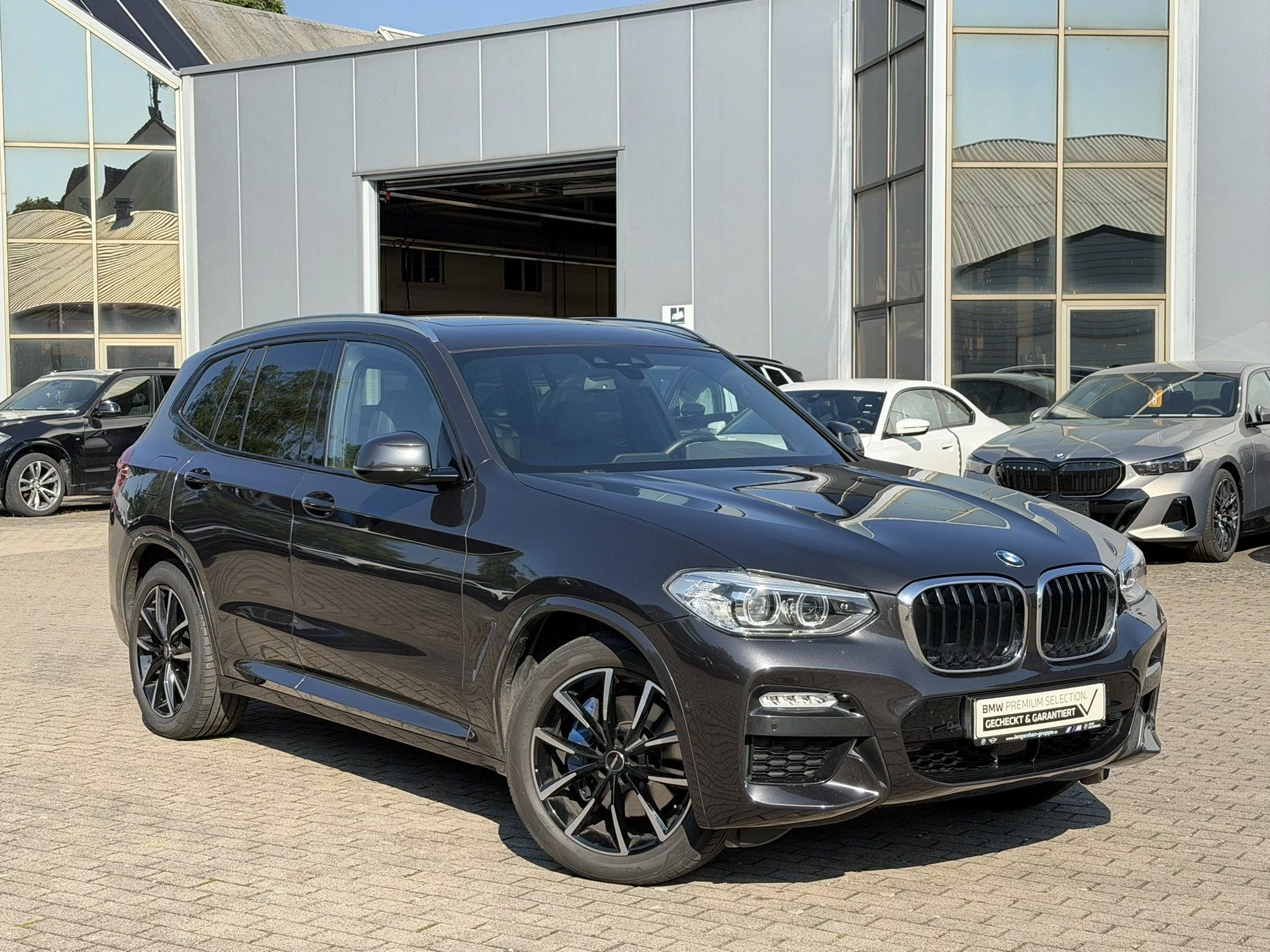 BMW X3 xDrive30d ///M Sport LED Navi HUD Kamera Pano SHZ PDC Tempo