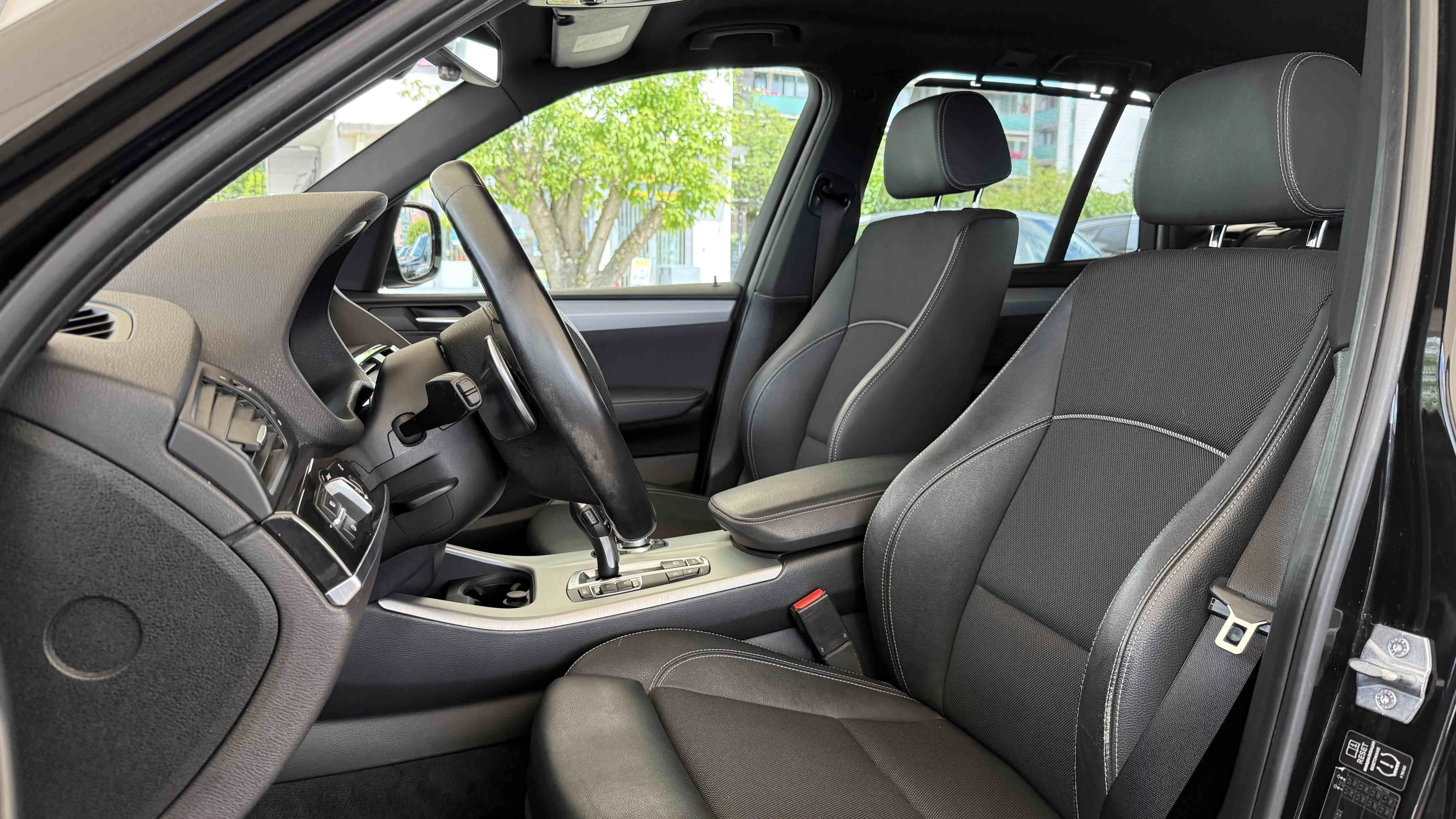 BMW X3 xDrive20i M Sportpaket Xenon Navi Prof. *GEWERBE*