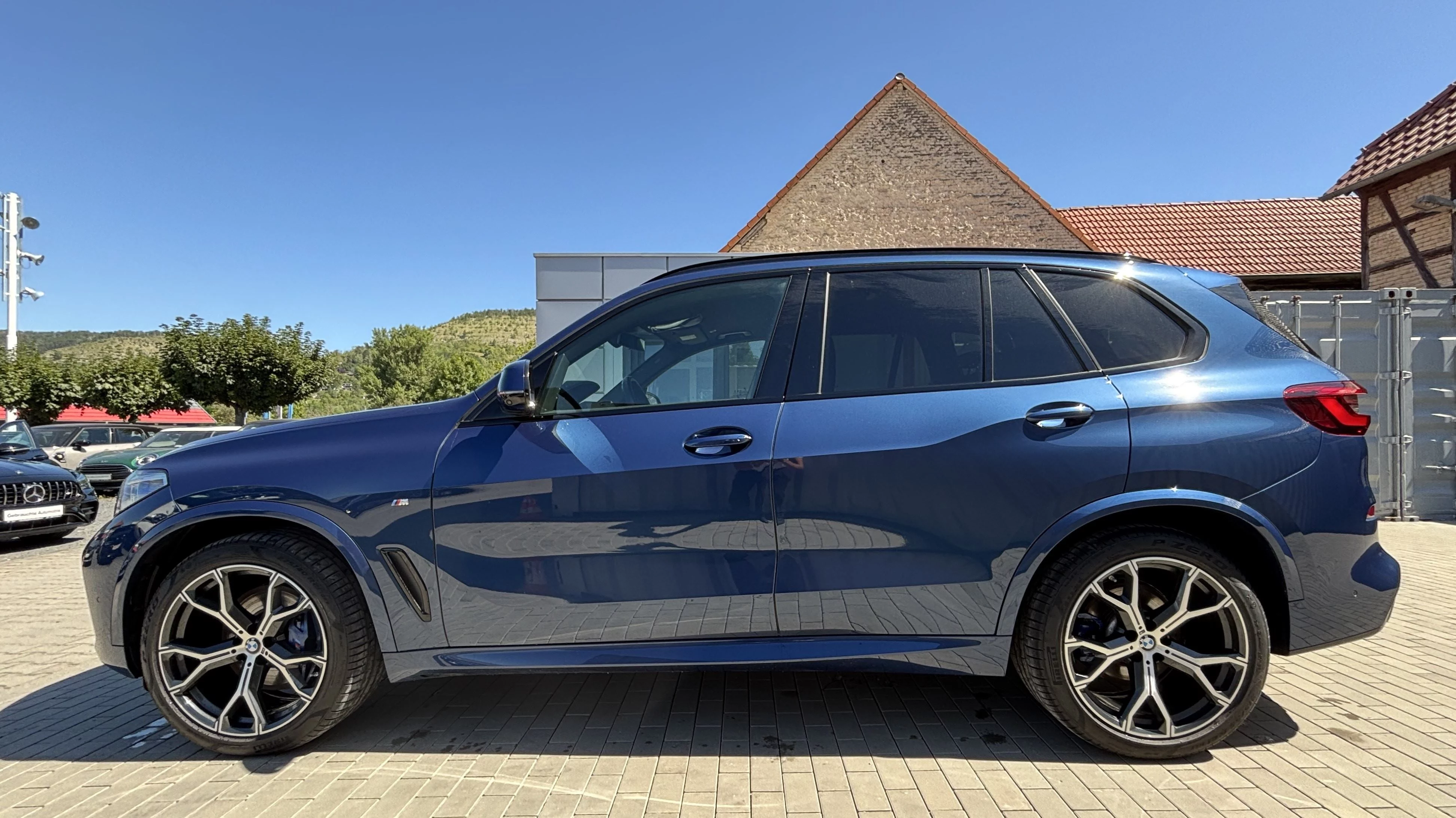 BMW X5 xDrive30d ///M Sport Laser LC Prof HUD AHK 360° Luft SHZ PDC Tempo
