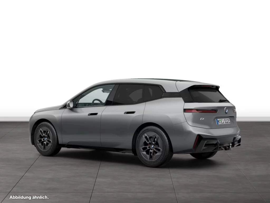 BMW iX xDrive60