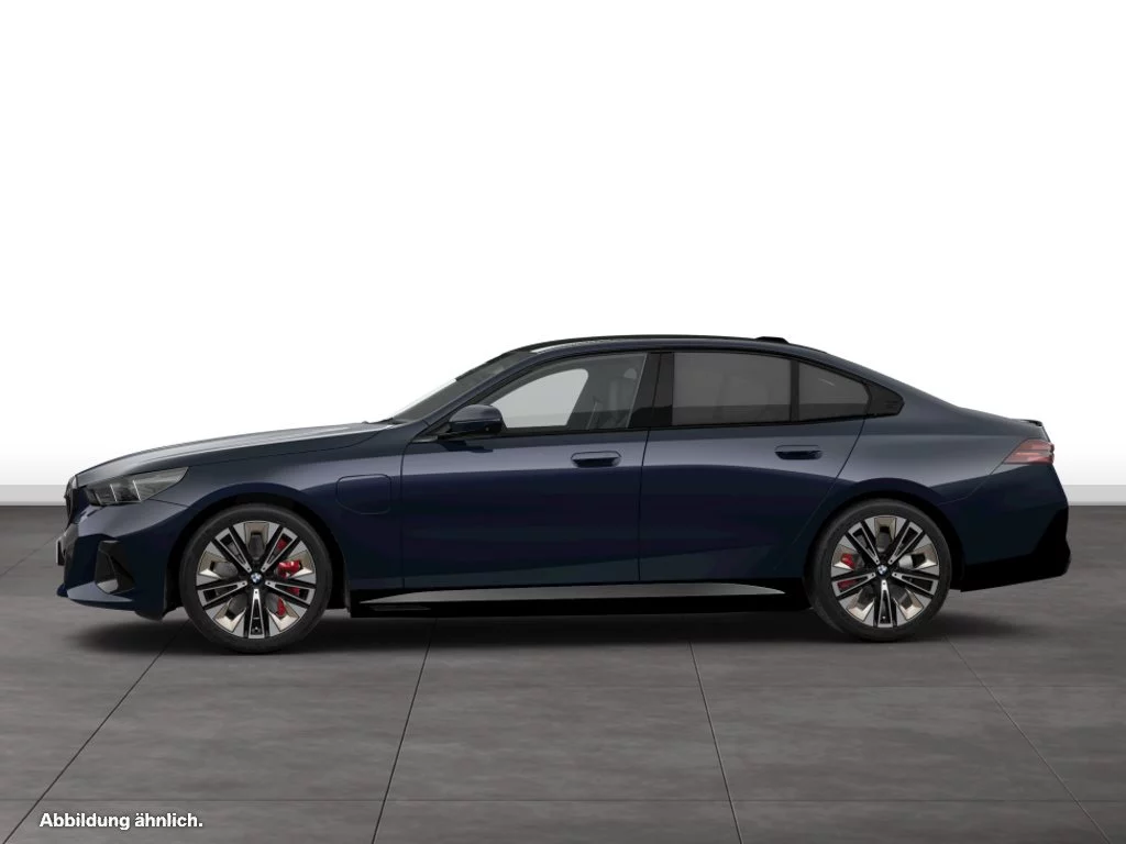 BMW 550e xDrive Limousine