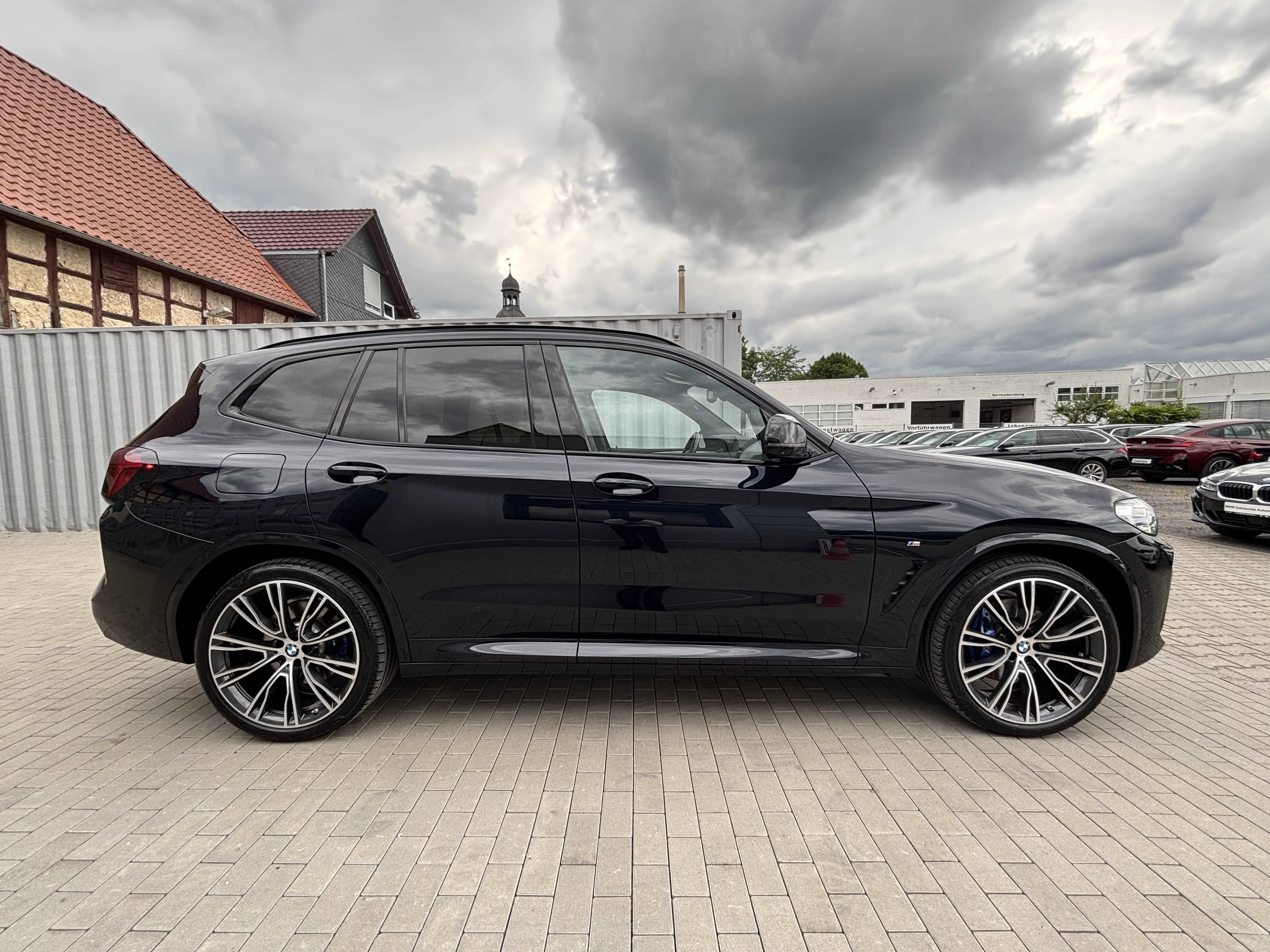BMW X3 M40d Laser LC Prof AHK HUD Pano HK LRH SHZ PDC Tempo