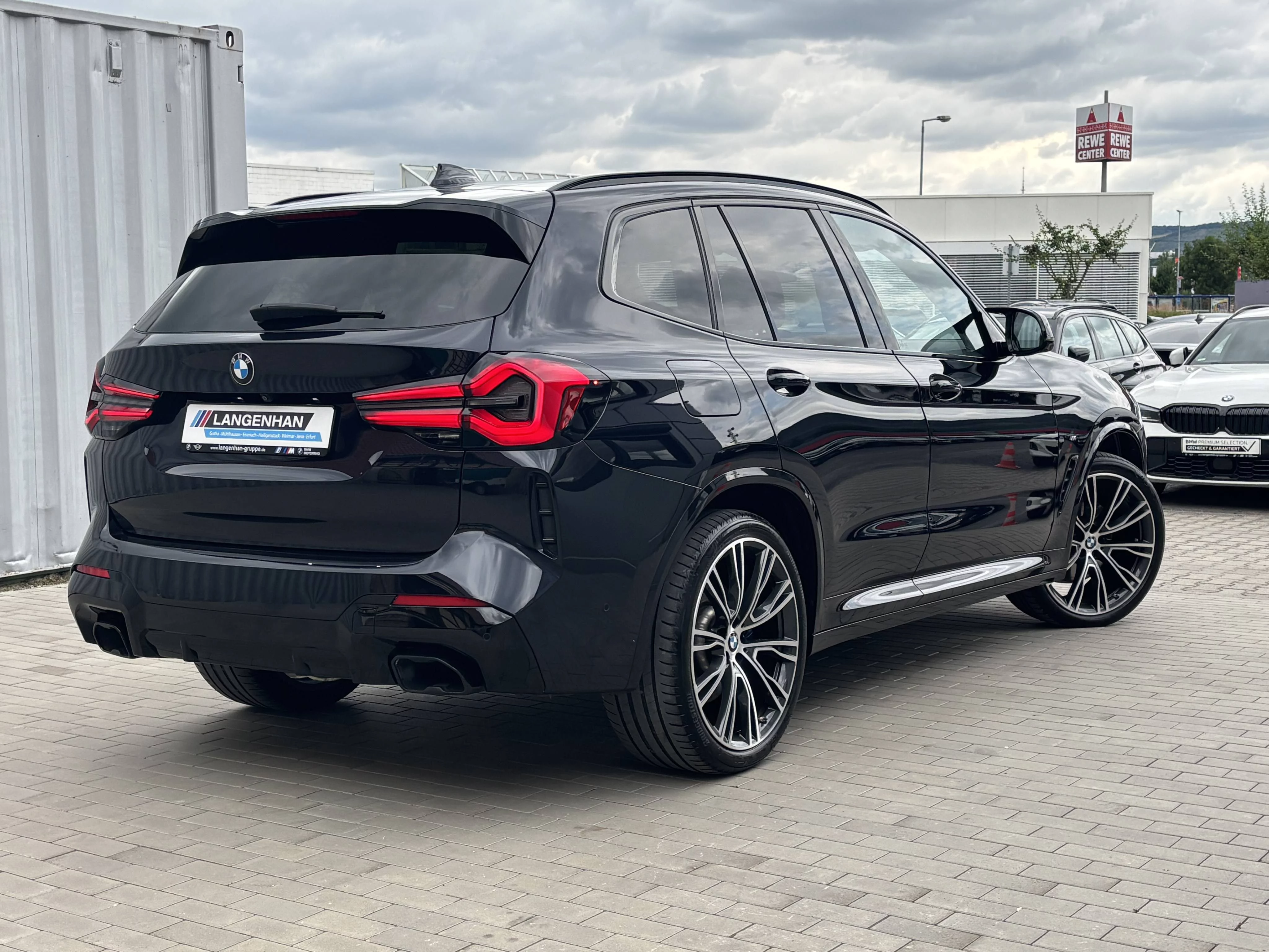 BMW X3 M40d Laser LC Prof AHK HUD Pano HK LRH SHZ PDC Tempo