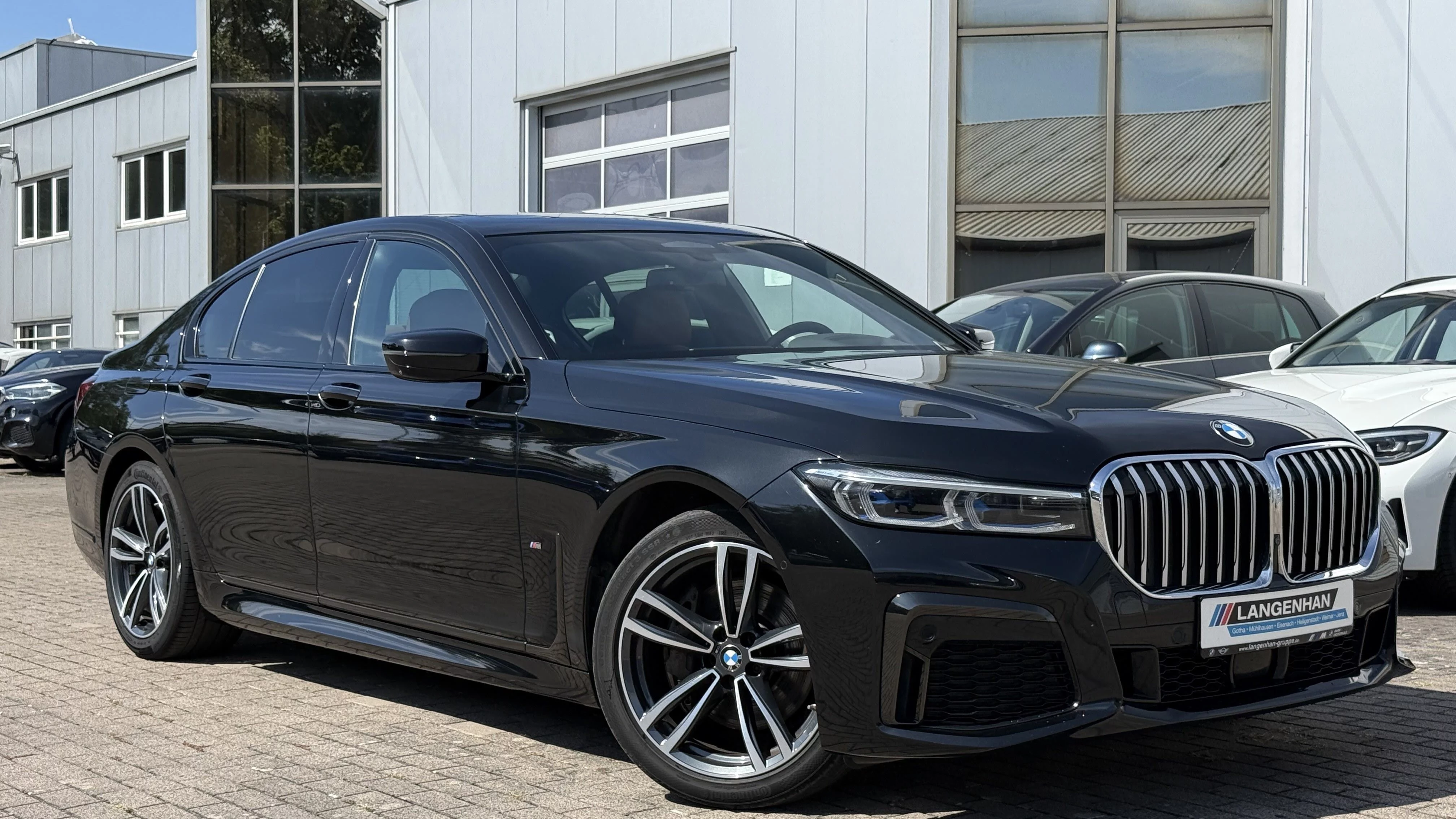 BMW 730d xDrive Laser LC Prof HUD GSD Memory Soft TV HK