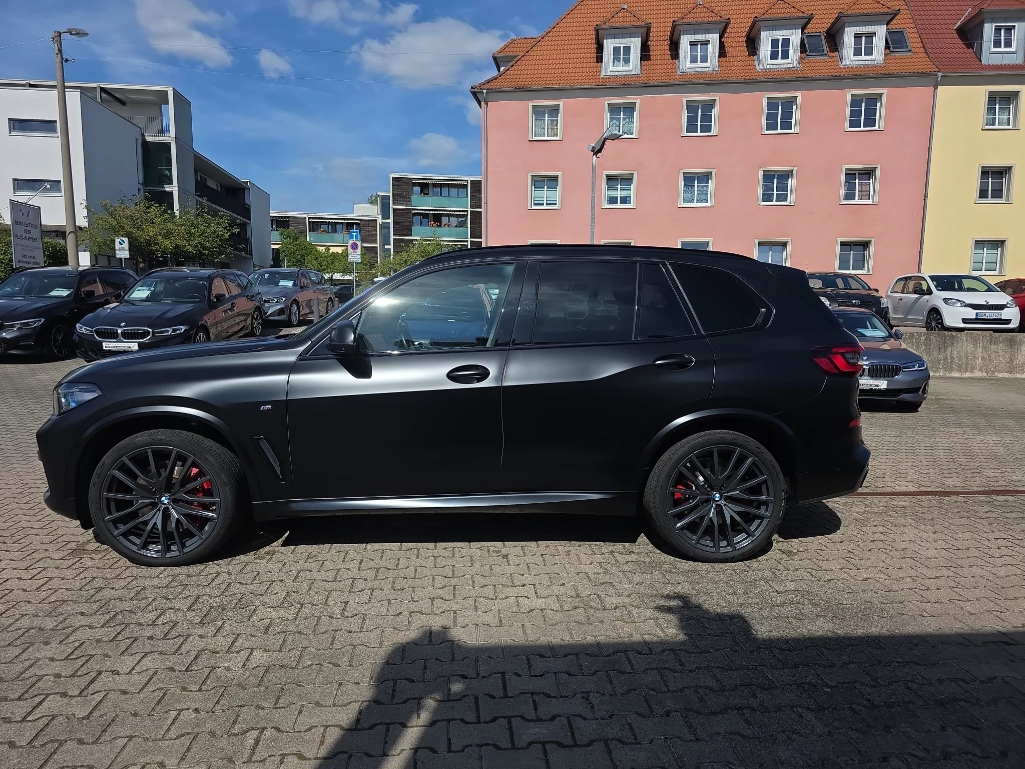 BMW X5 xDrive40d "Edition Black Vermilion" Laser LC Prof HUD Sky Lounge SHZ PDC Tempo