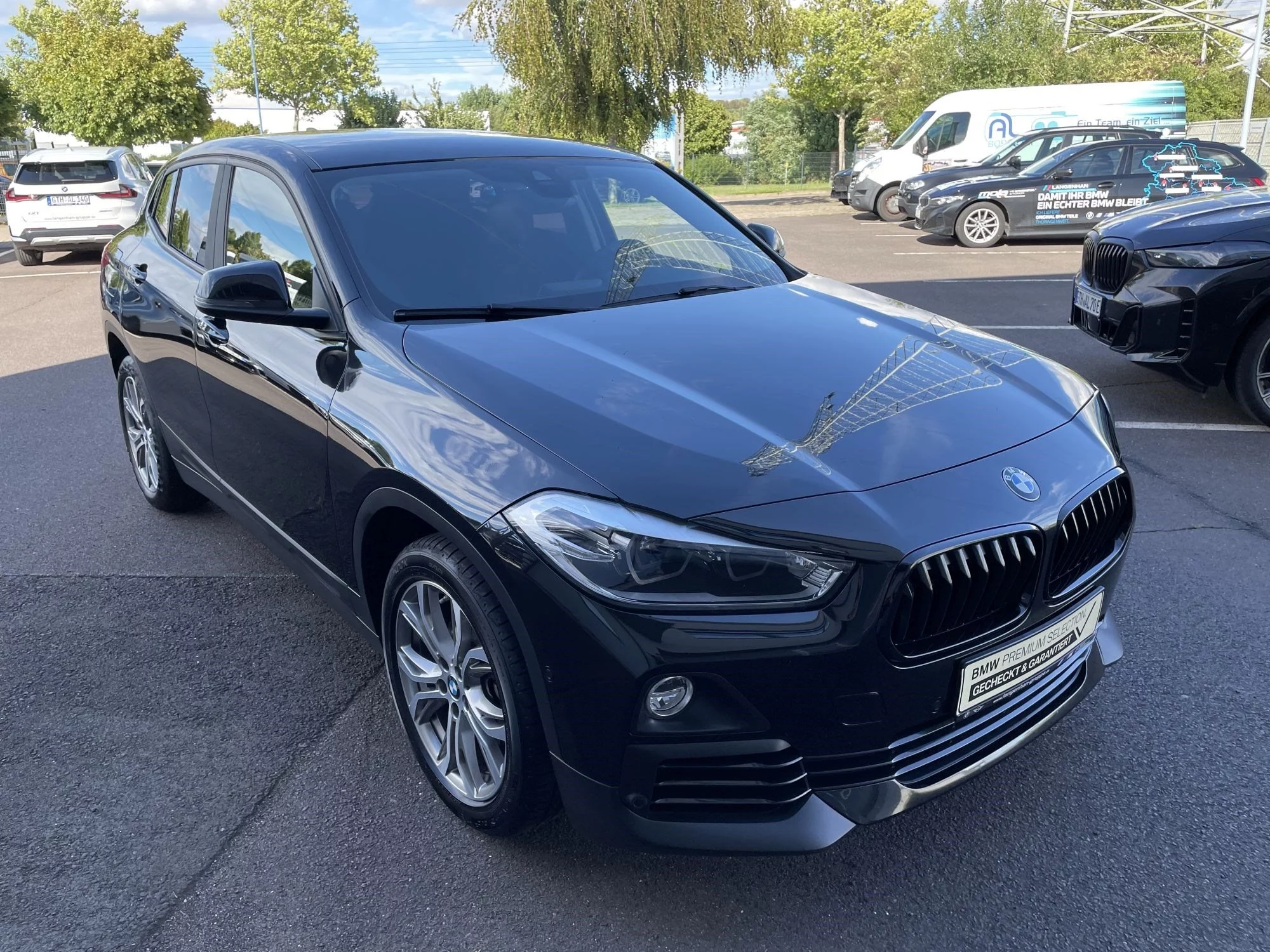 BMW X2 sDrive18i Advantage NAVI RFK HiFi LED WLAN