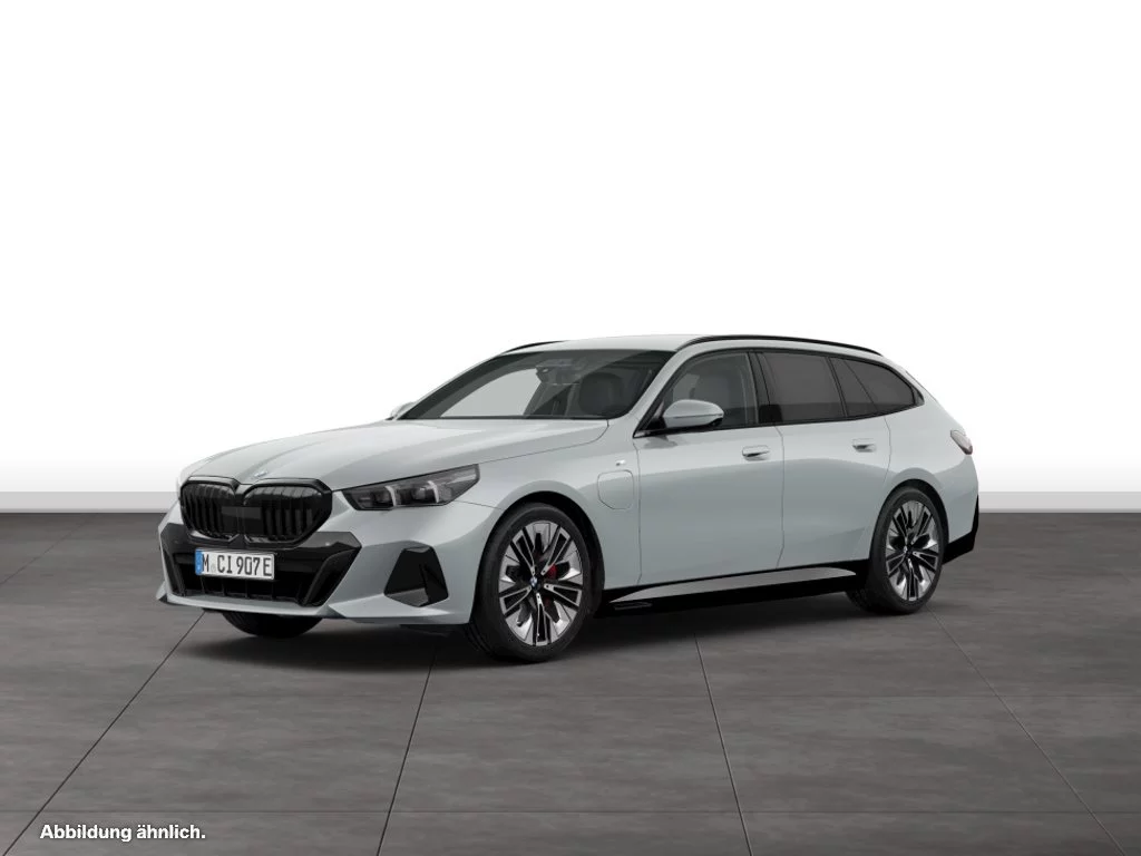 BMW 530e xDrive Touring