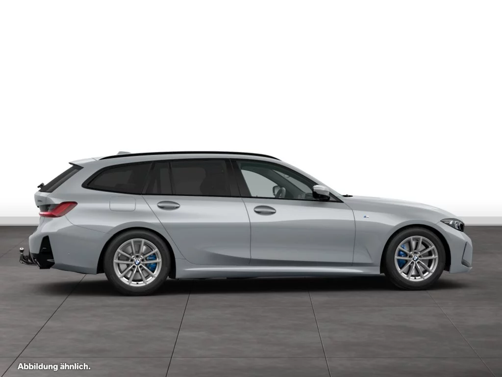 BMW 330e xDrive Touring