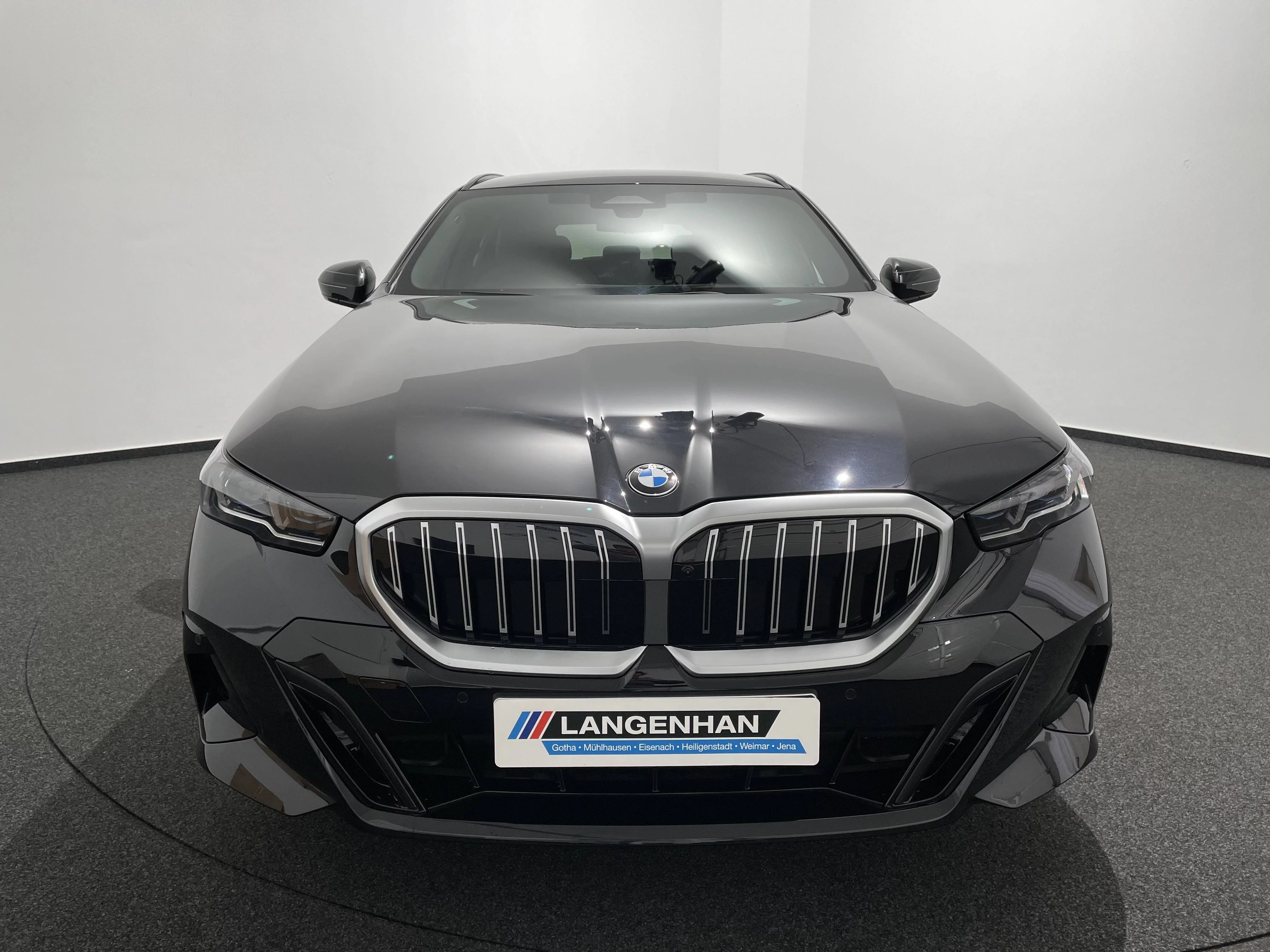 BMW 520d xDrive AHK/SHZ/LHZ/STANDHEIZUNG/ADAP LED/HK/