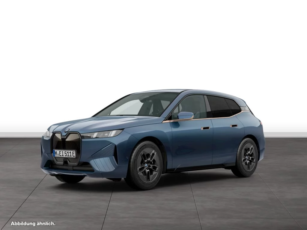 BMW iX xDrive45