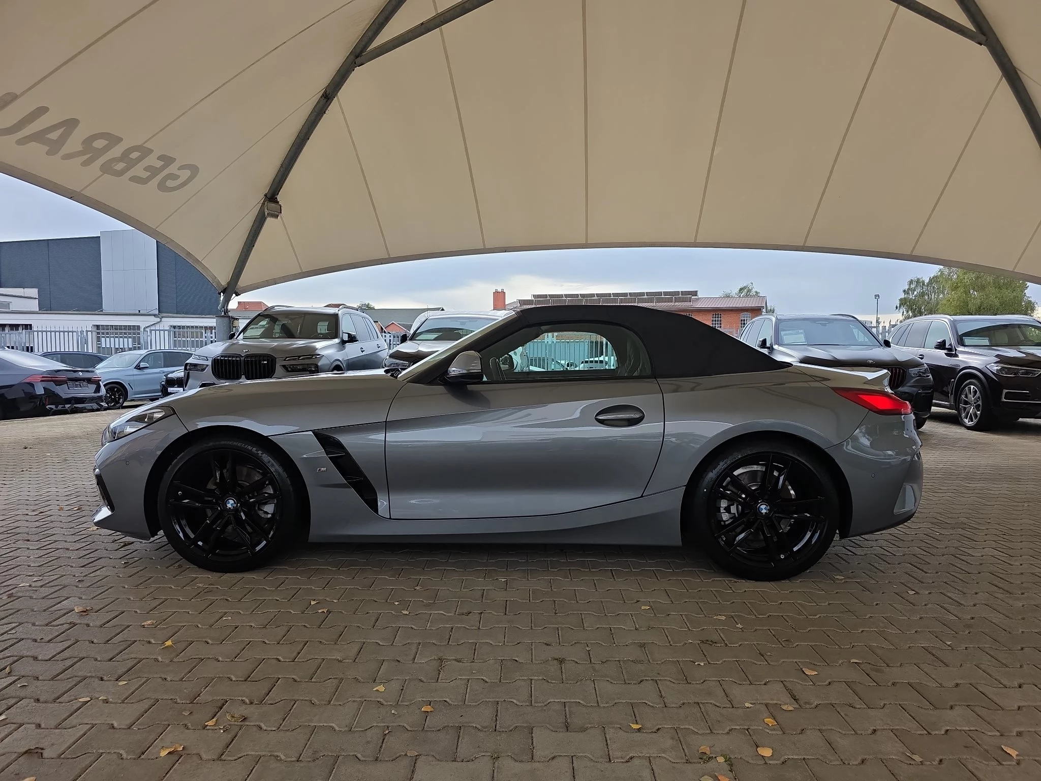 BMW Z4 sDrive20i ///M Sport LED LC Prof Kamera LRH SHZ PDC Tempo