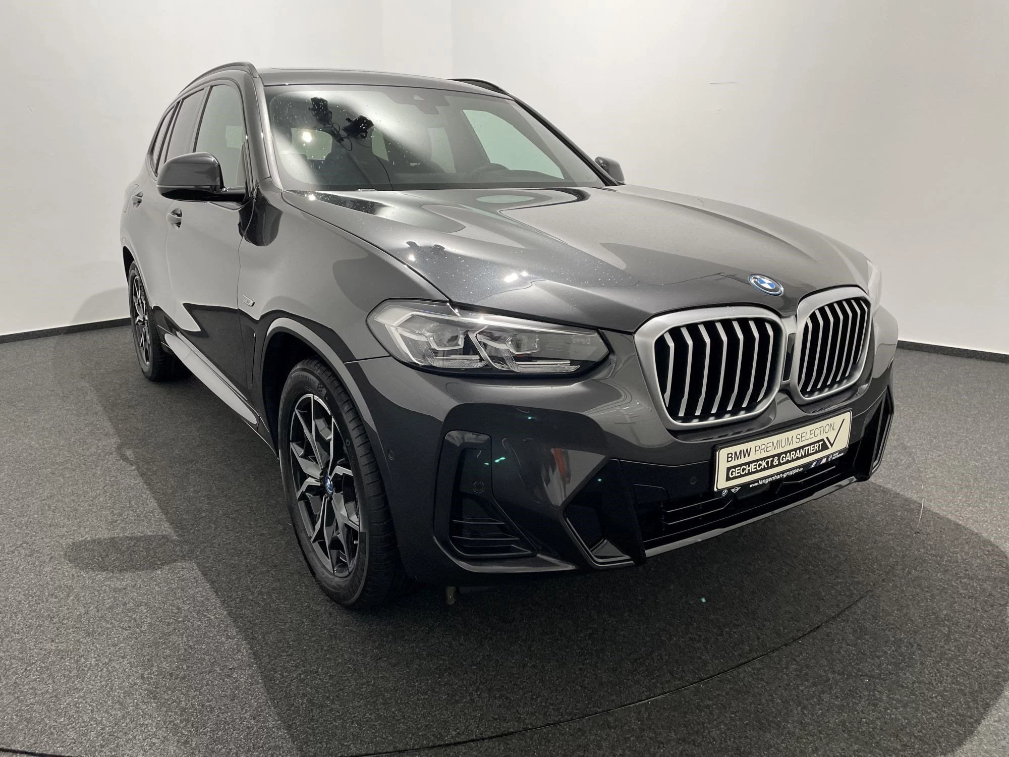 BMW X3 xDrive30e M Sportpaket NAVI RFK ACC PANO DAB LED WLAN Shz