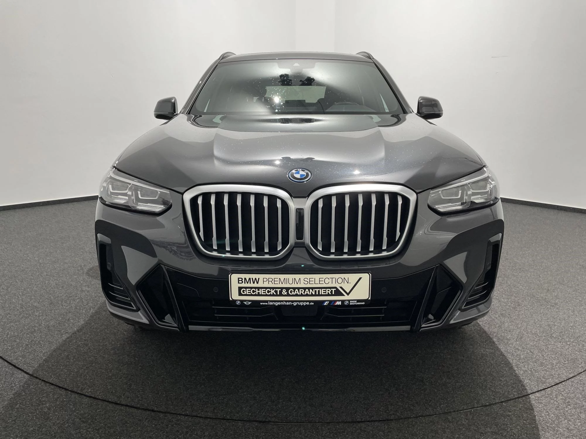 BMW X3 xDrive30e M Sportpaket NAVI RFK ACC PANO DAB LED WLAN Shz