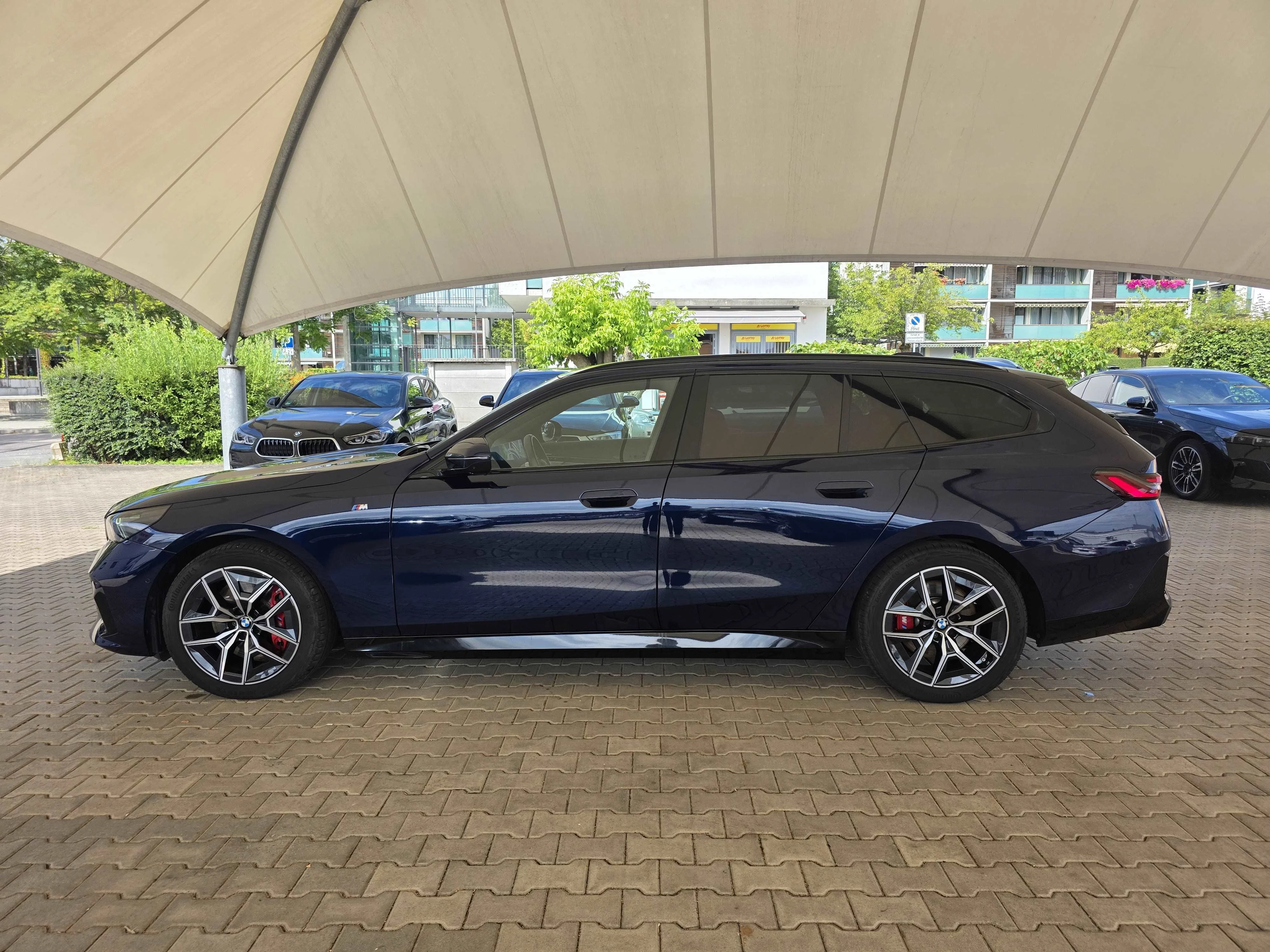 BMW 540d xDrive Touring M Sportpaket Head-Up DAB