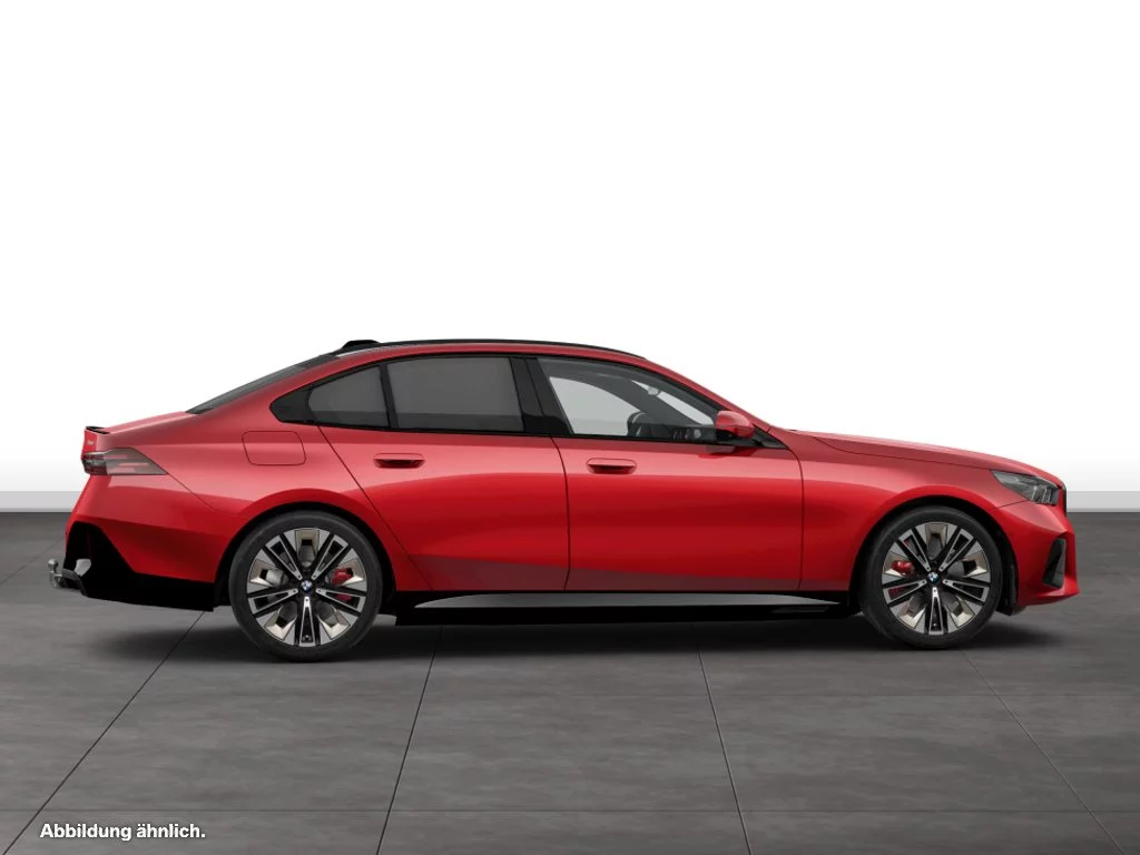 BMW 550e xDrive Limousine
