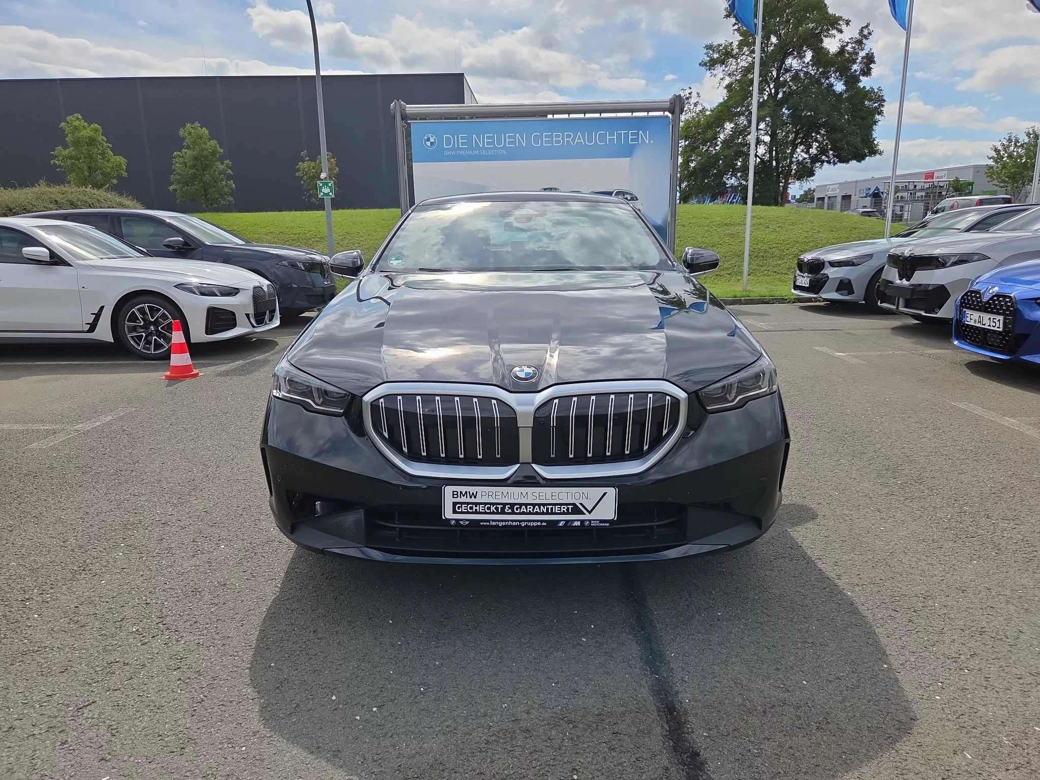 BMW 520d Lim Head Up 360 HK HiFi DAB LED 4xSHZ Parkassistent