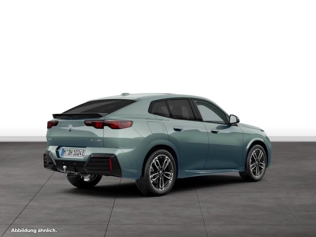 BMW iX2 xDrive30