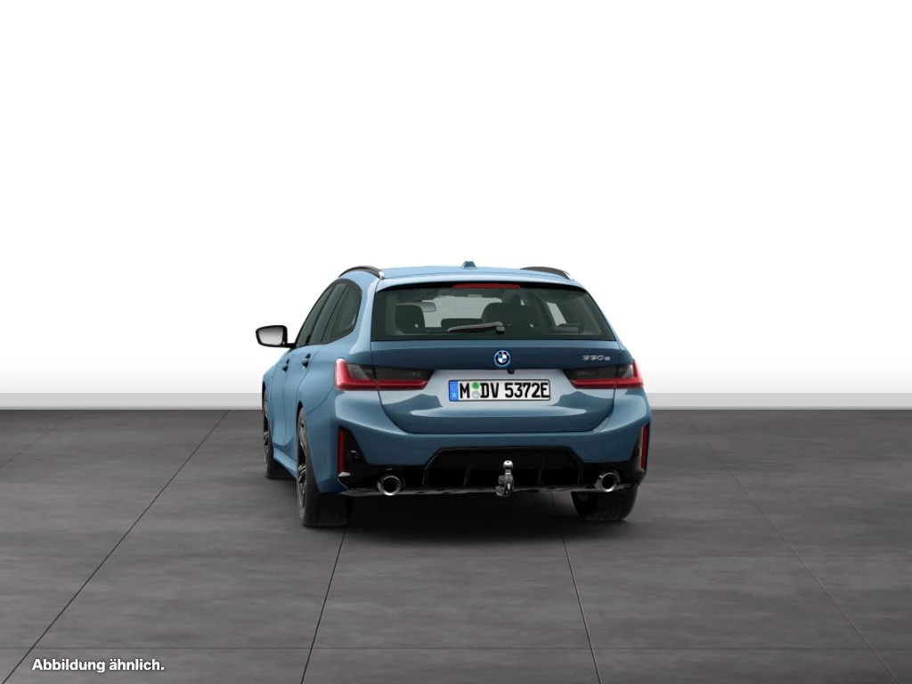 BMW 330e Touring