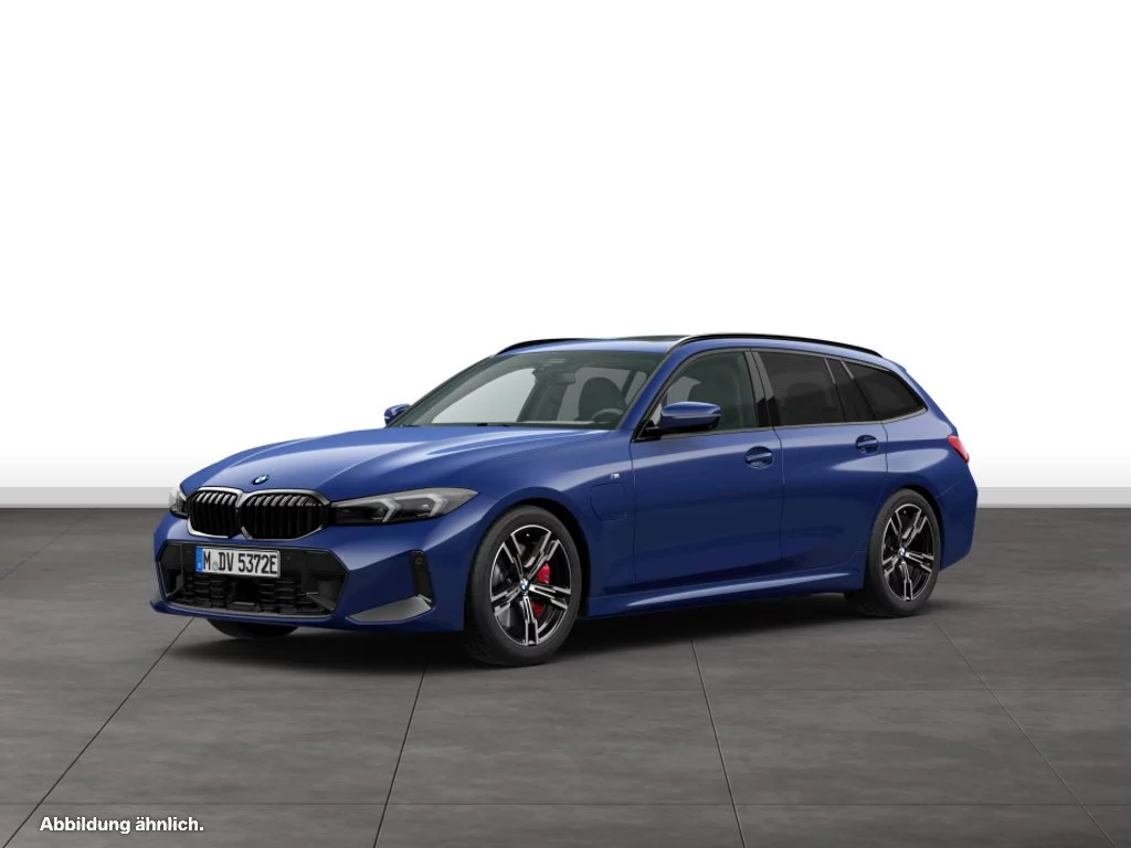BMW 330e Touring