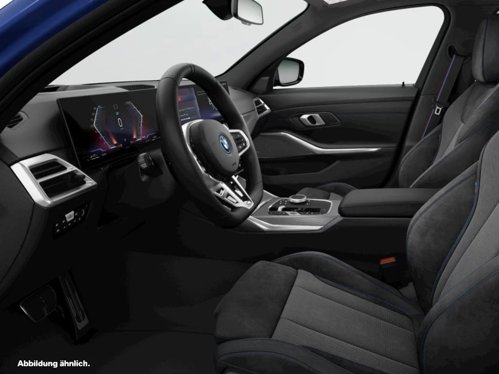 BMW 330e Touring